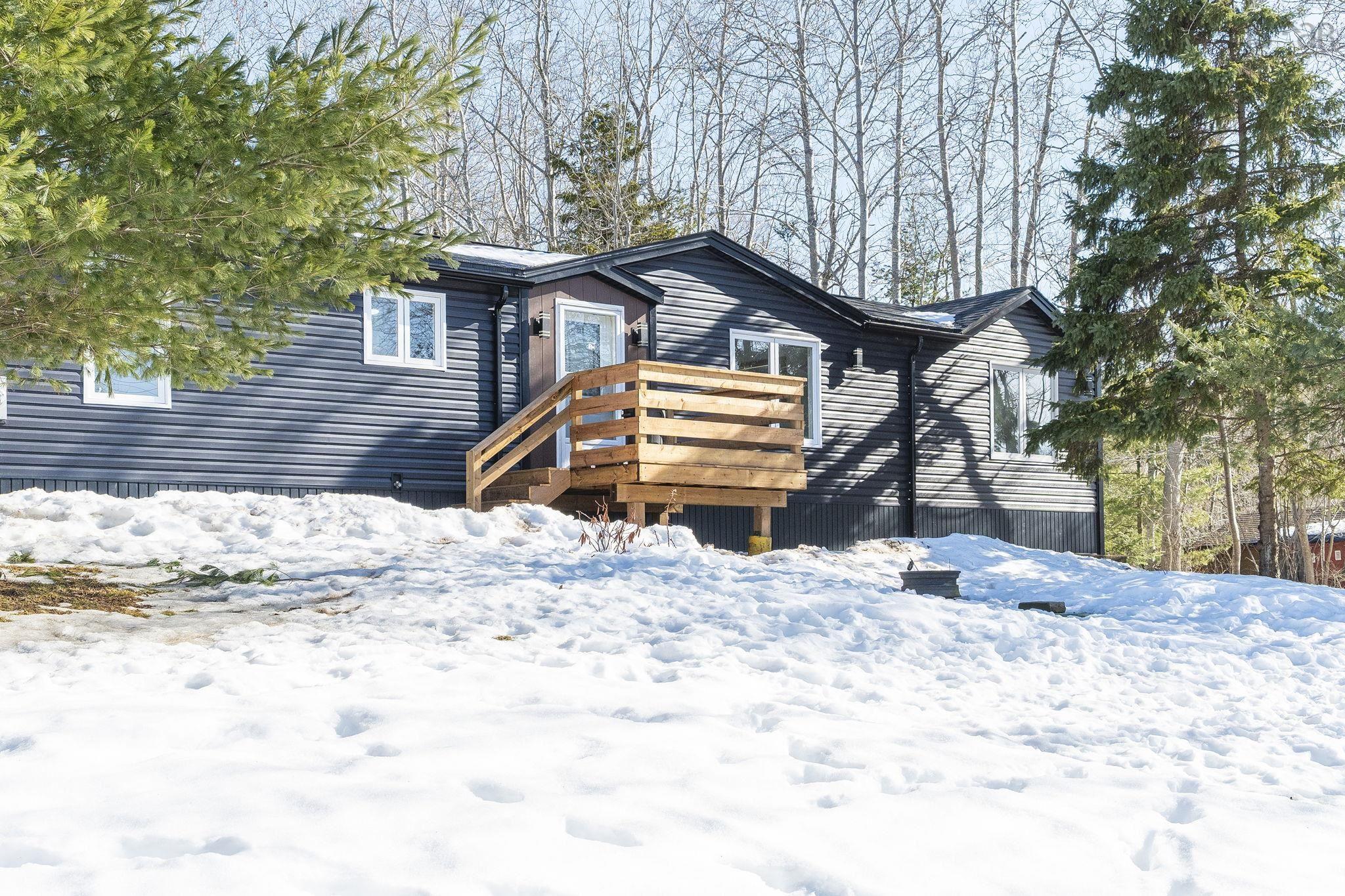 $489,900.00: 4880 Highway 2, Wellington