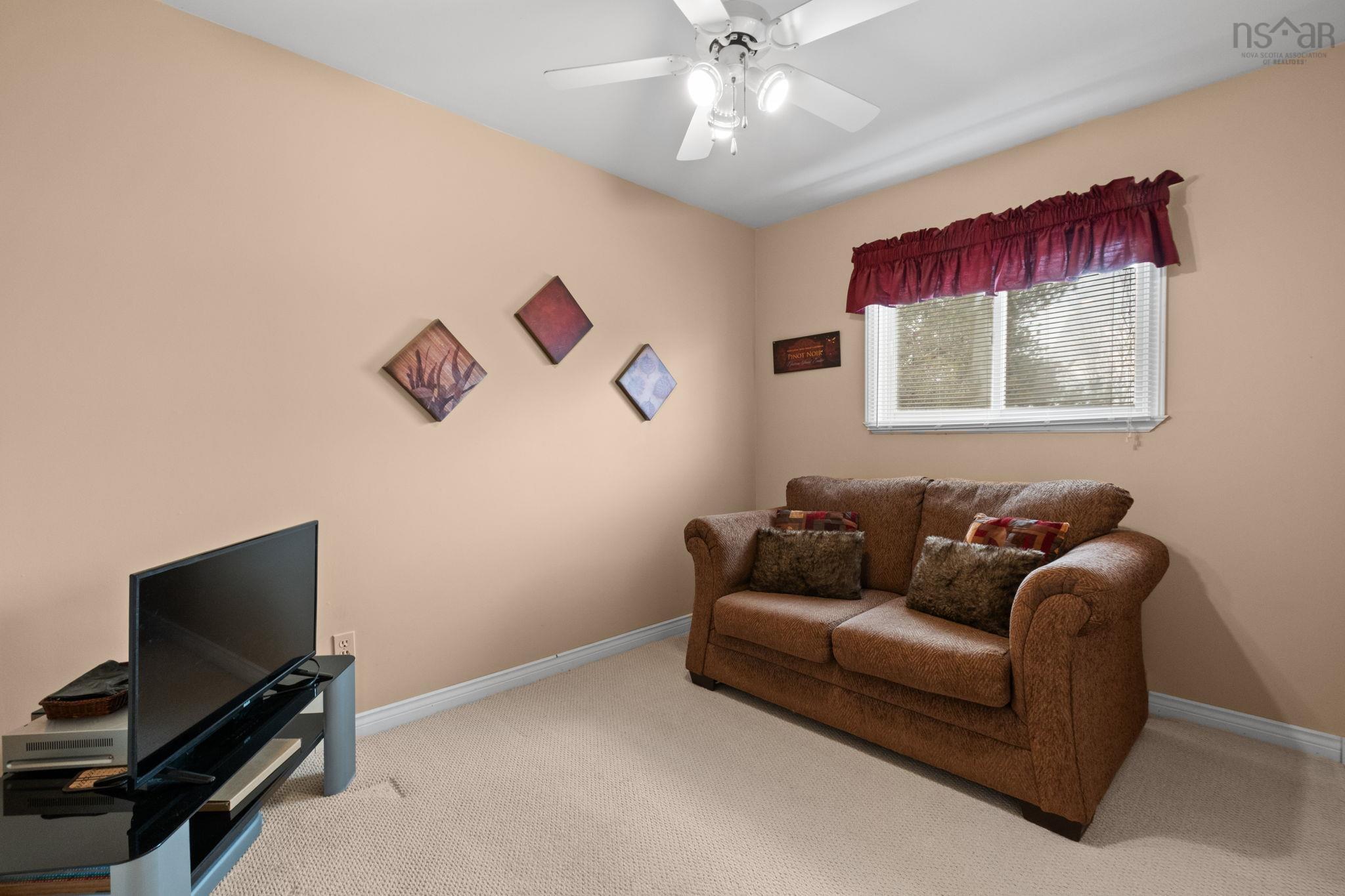 $425,000.00: 36 Armoyan Drive, Lower Sackville