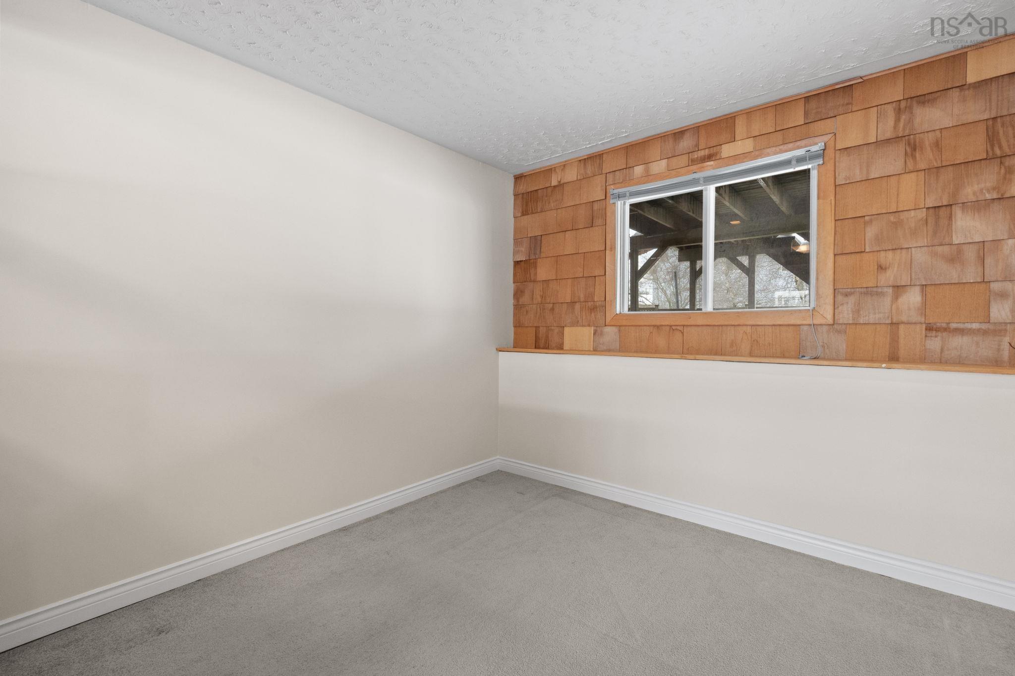 $425,000.00: 36 Armoyan Drive, Lower Sackville