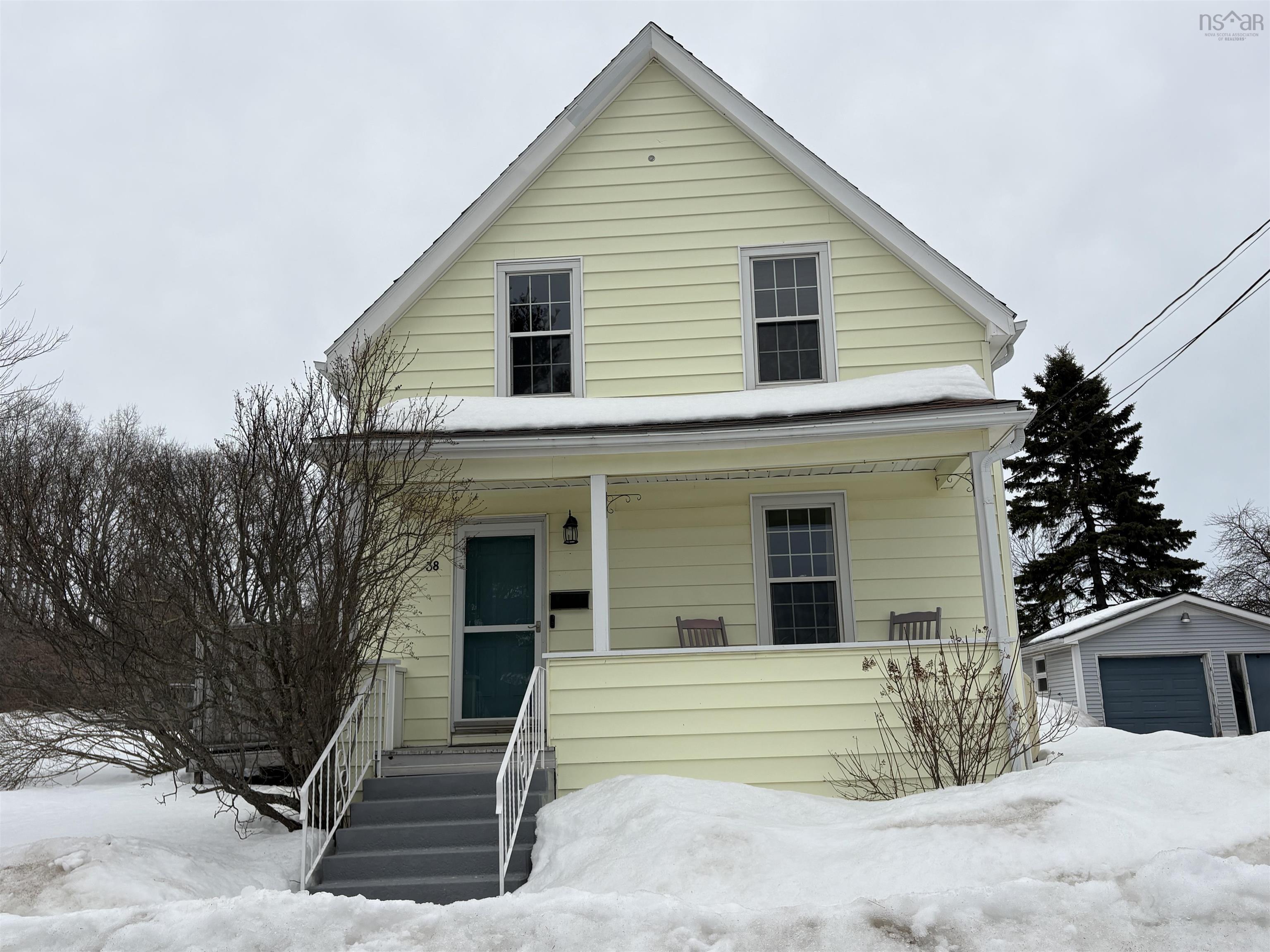 $269,000.00: 38 St. Bernard Street, Stellarton