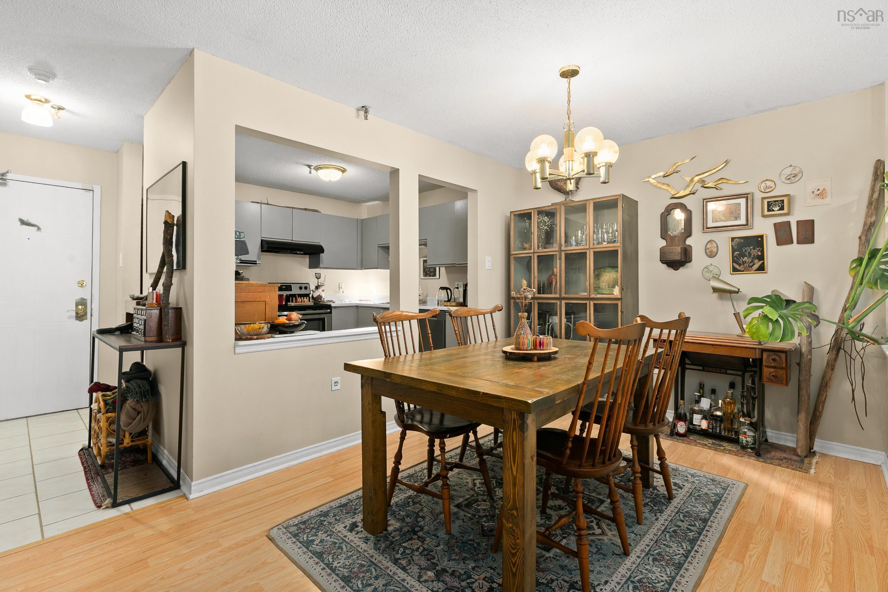 $389,900.00: 211 12 Spinnaker Drive, Halifax