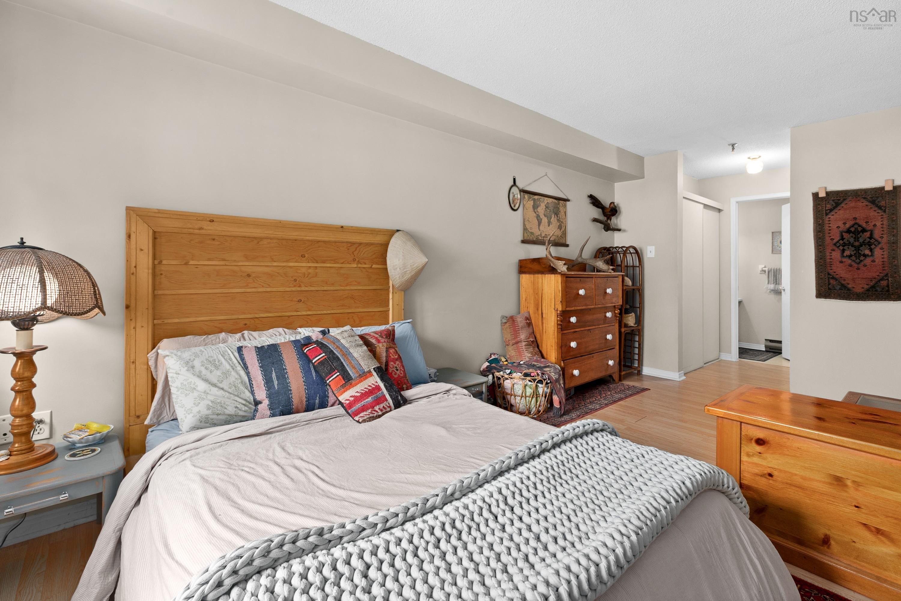 $389,900.00: 211 12 Spinnaker Drive, Halifax