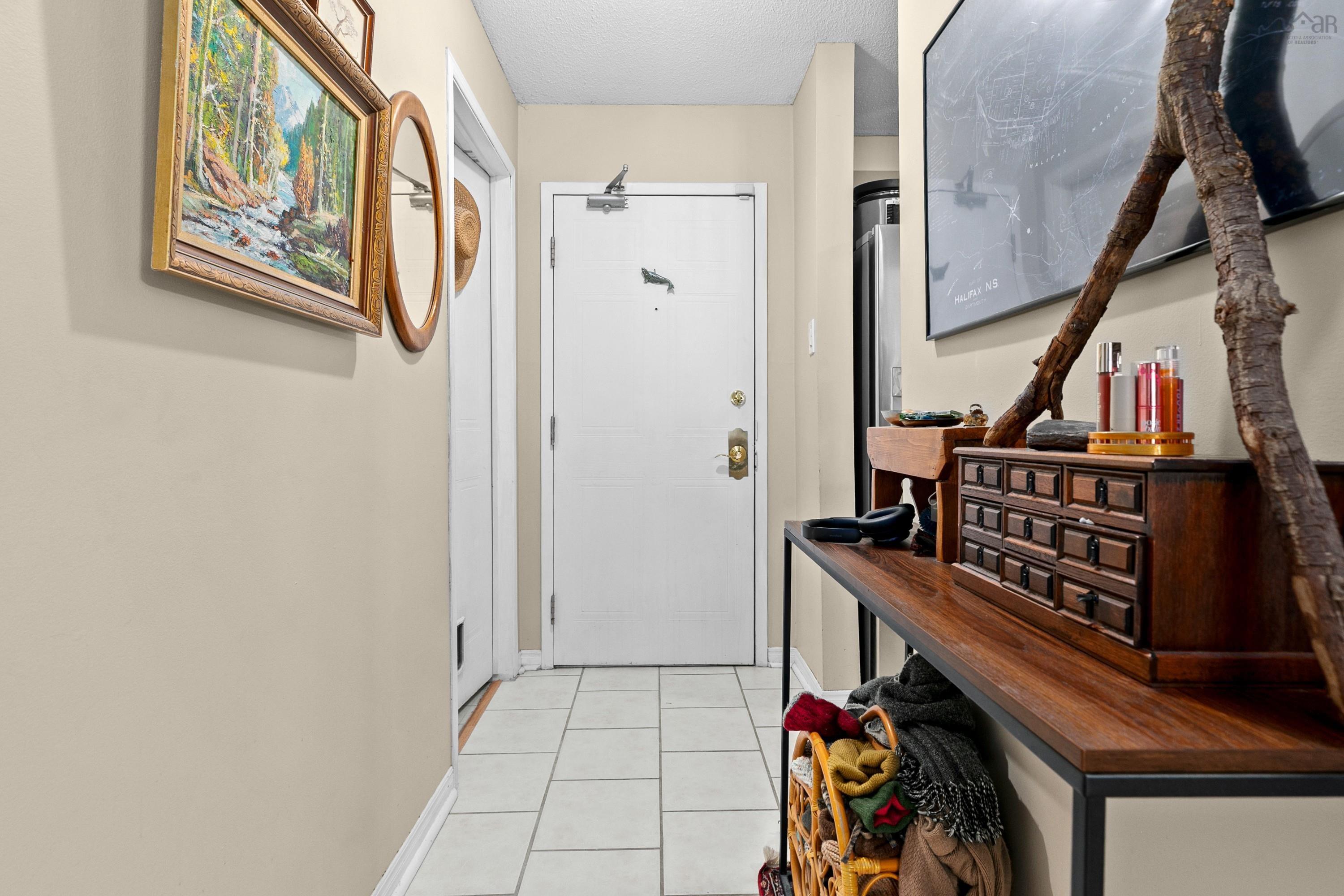 $389,900.00: 211 12 Spinnaker Drive, Halifax