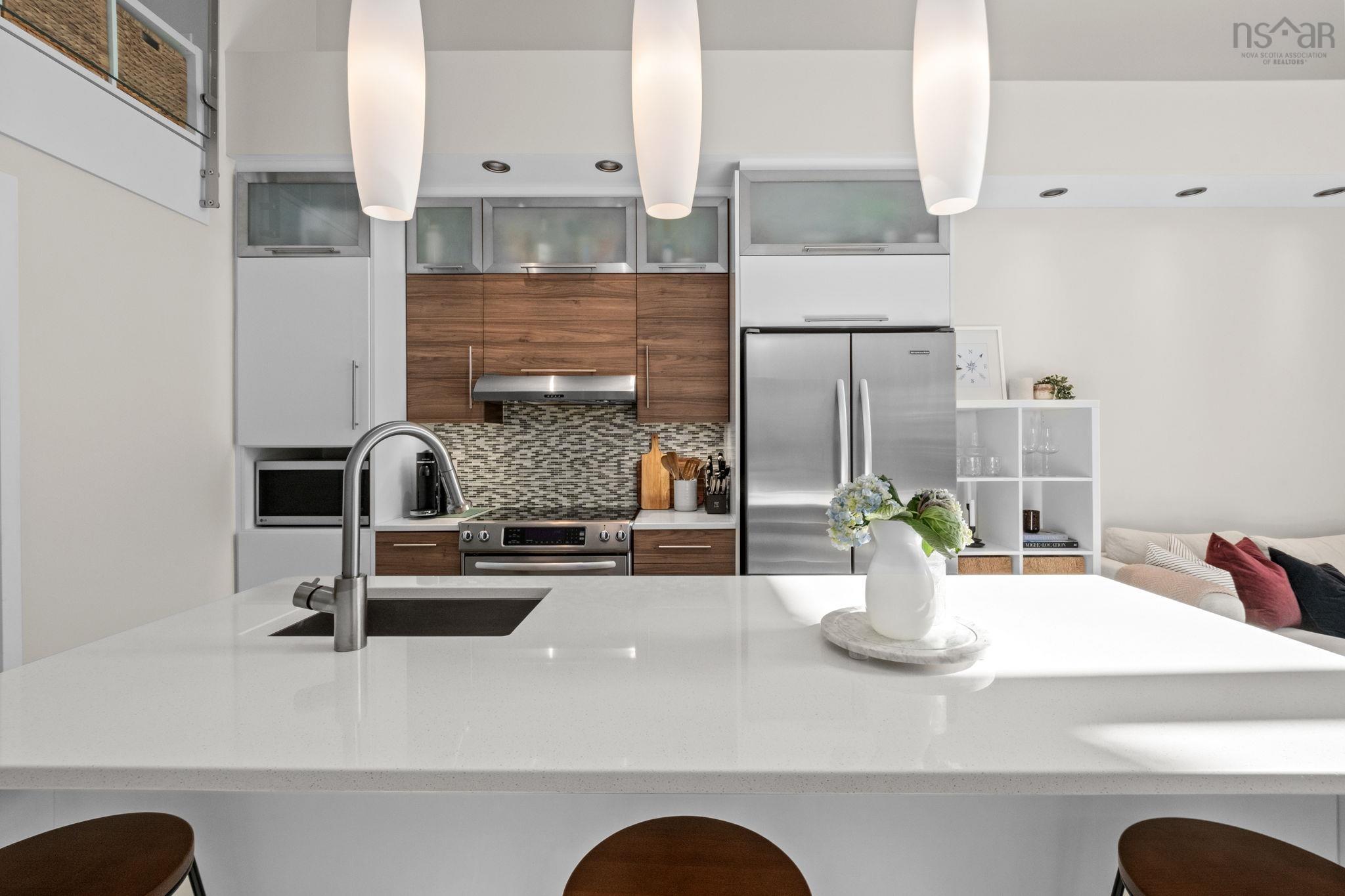 $575,000.00: 216 5662 Roberts Street, Halifax