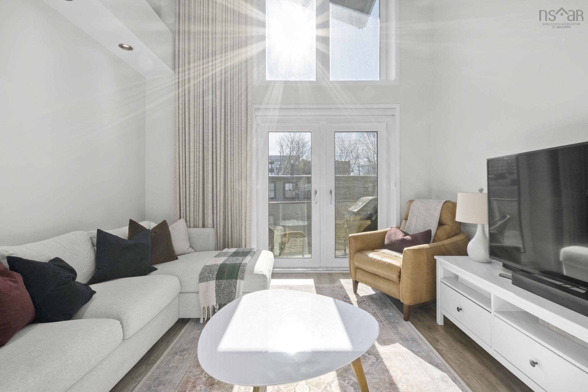 $575,000.00: 216 5662 Roberts Street, Halifax