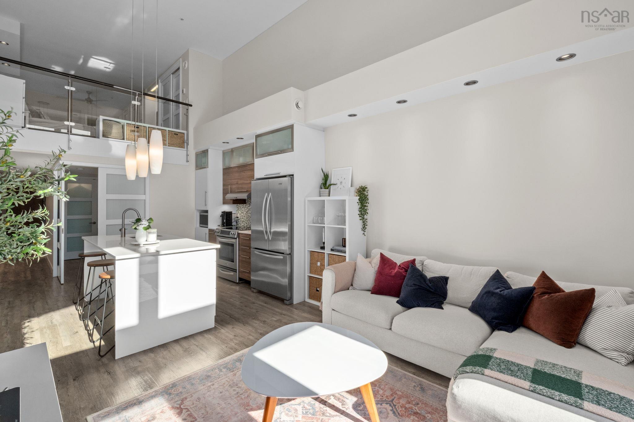 $575,000.00: 216 5662 Roberts Street, Halifax