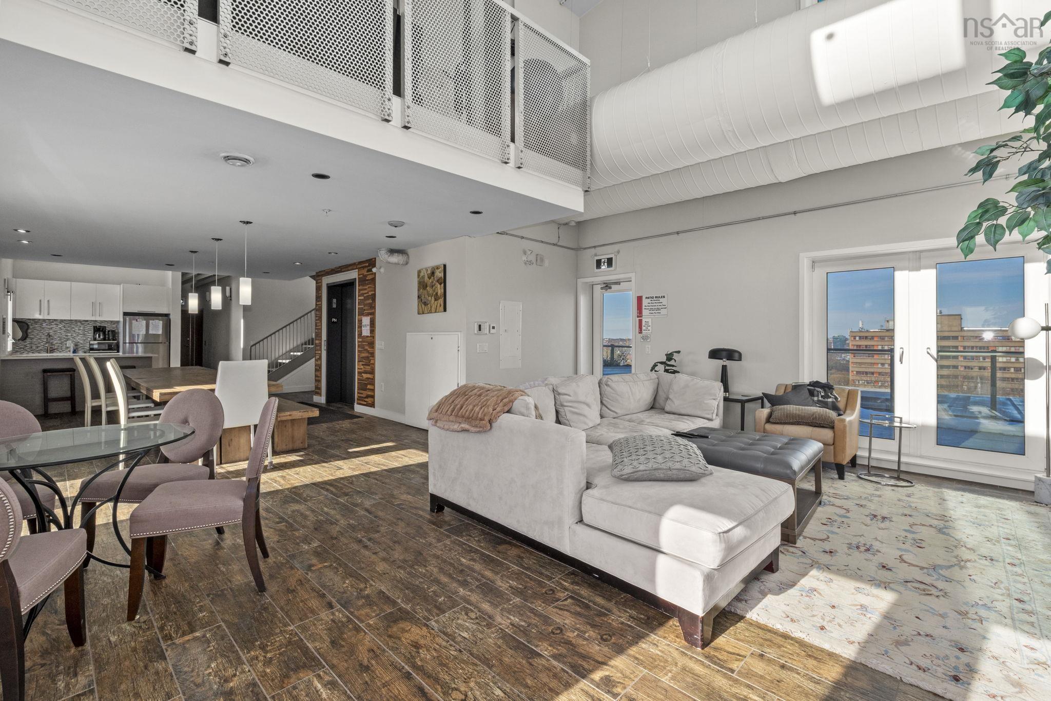 $575,000.00: 216 5662 Roberts Street, Halifax