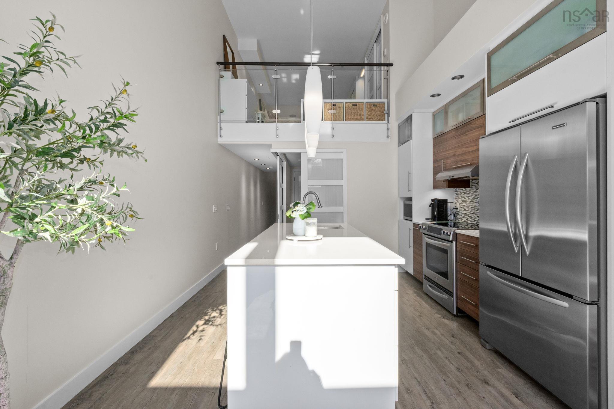 $575,000.00: 216 5662 Roberts Street, Halifax