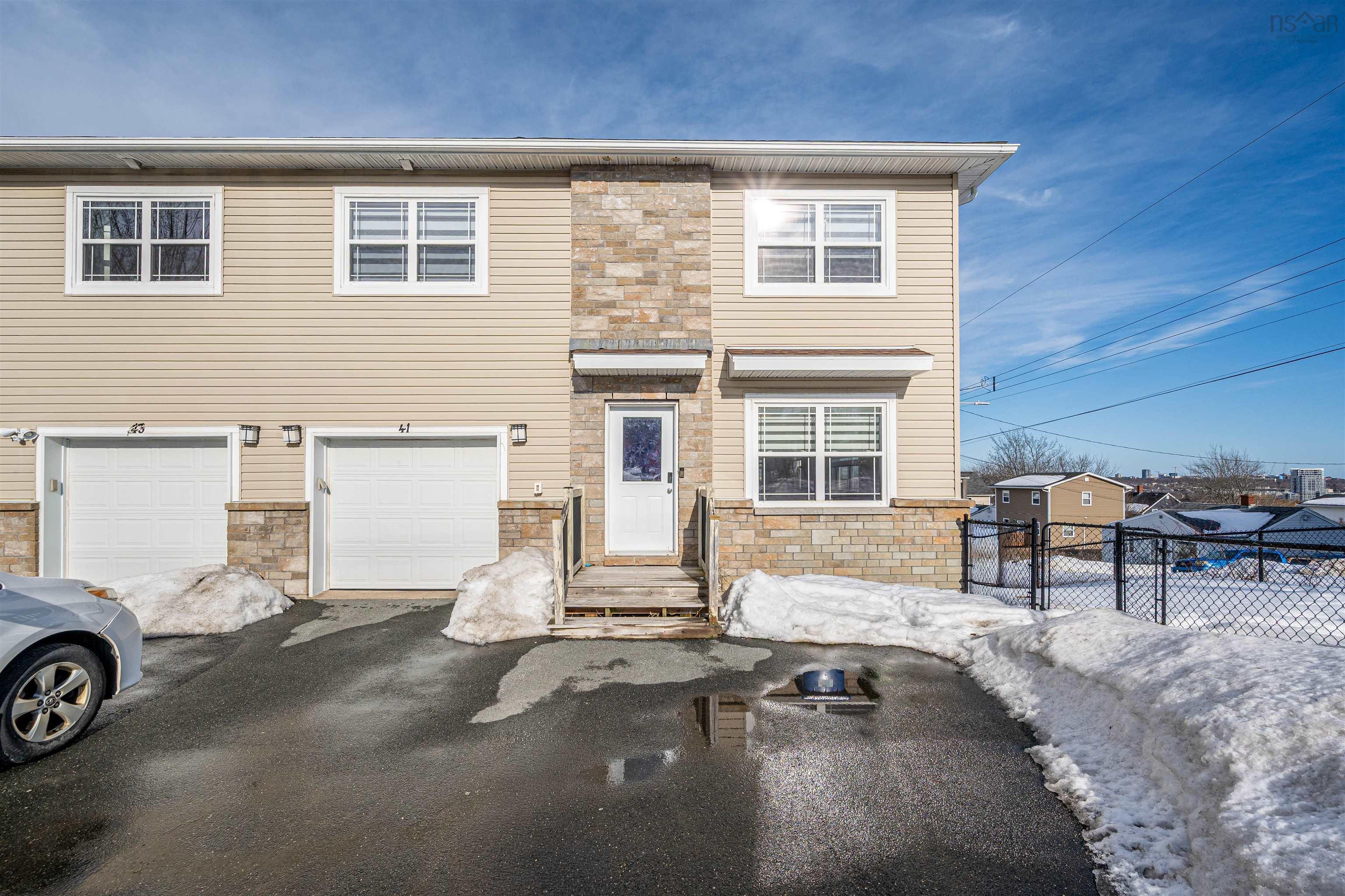 $615,000.00: 41 Hillcrest Street, Halifax