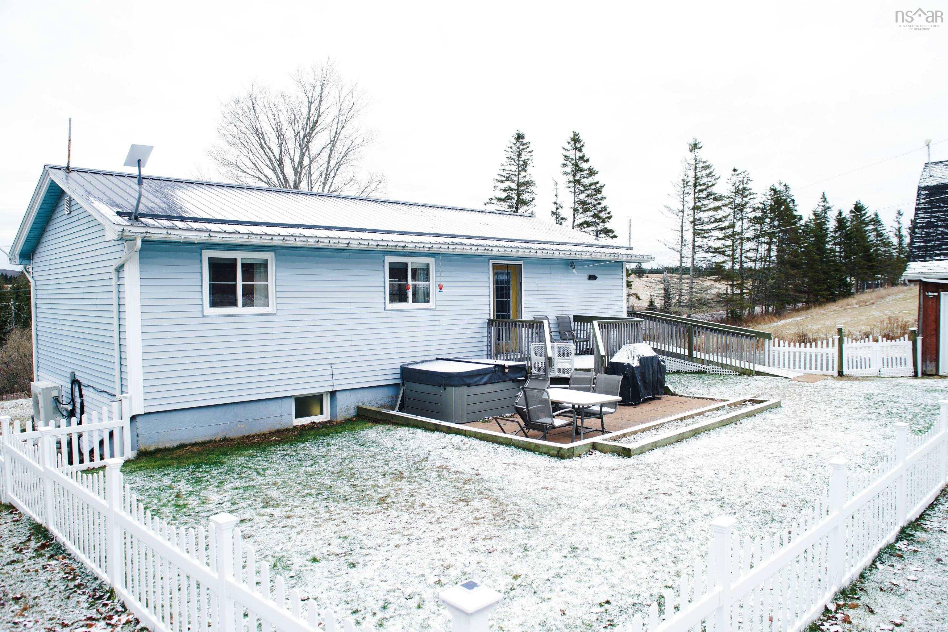 $419,000.00: 3896 311 Highway, Nuttby