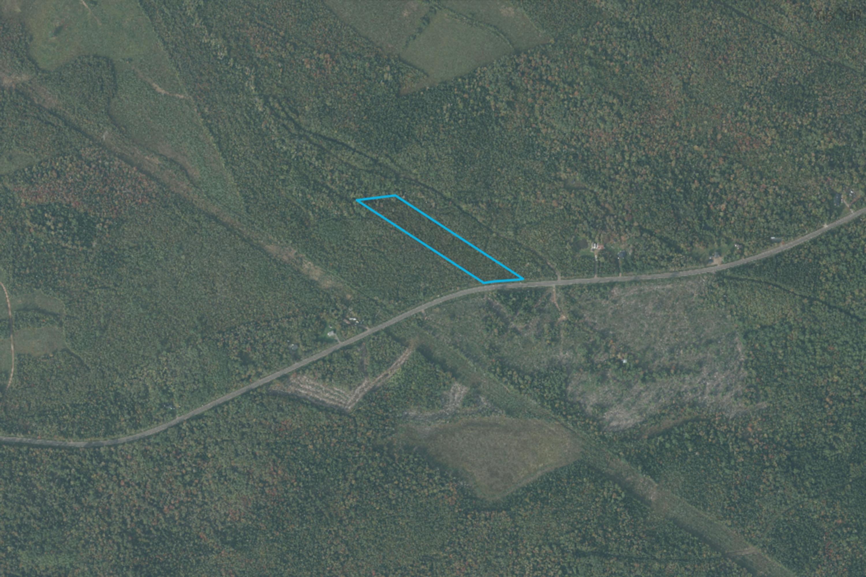 $24,900.00: 24-3 Highway 321, Roslin