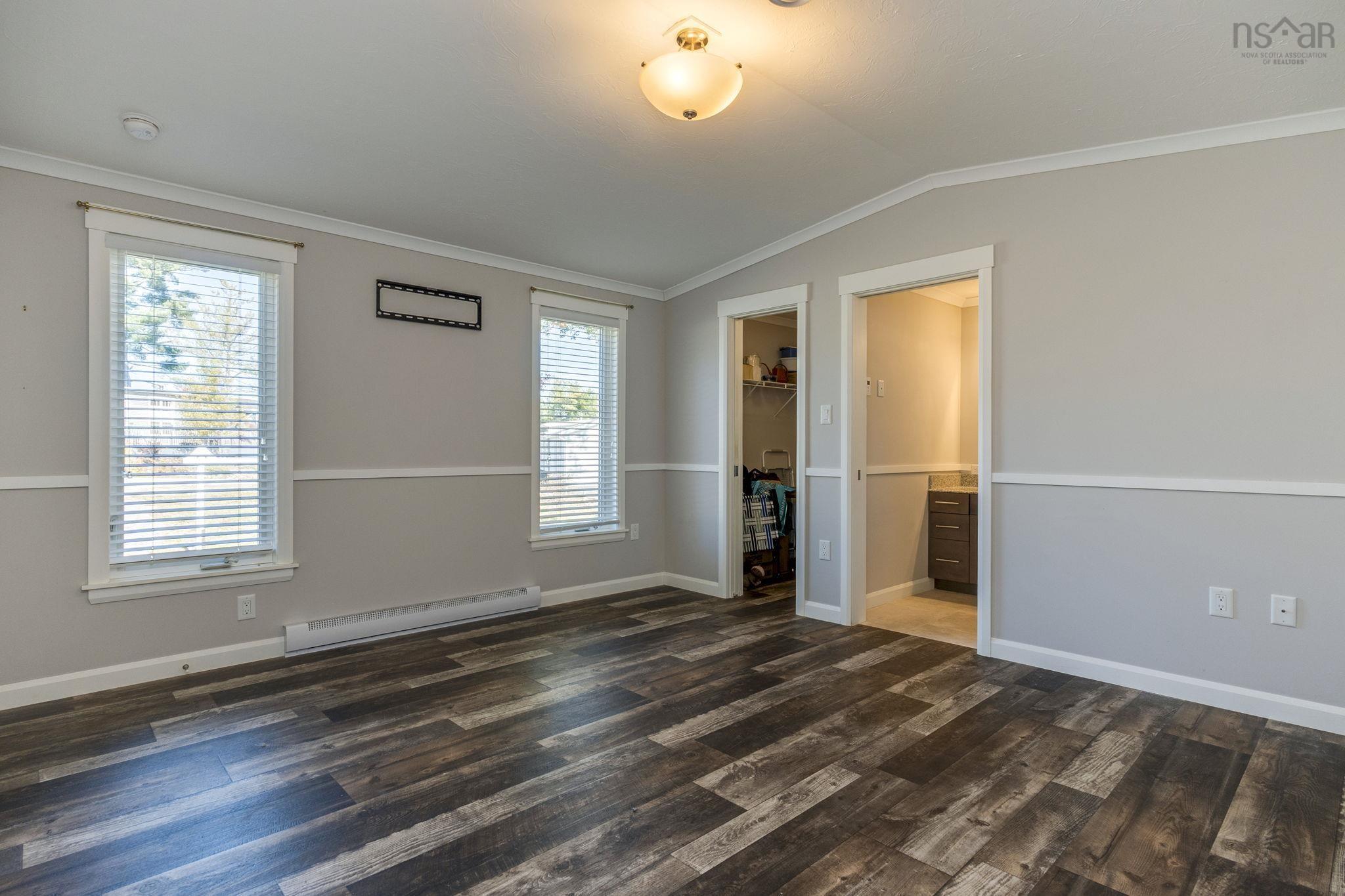 $289,900.00: 119 Appletree Drive, Windsor Road