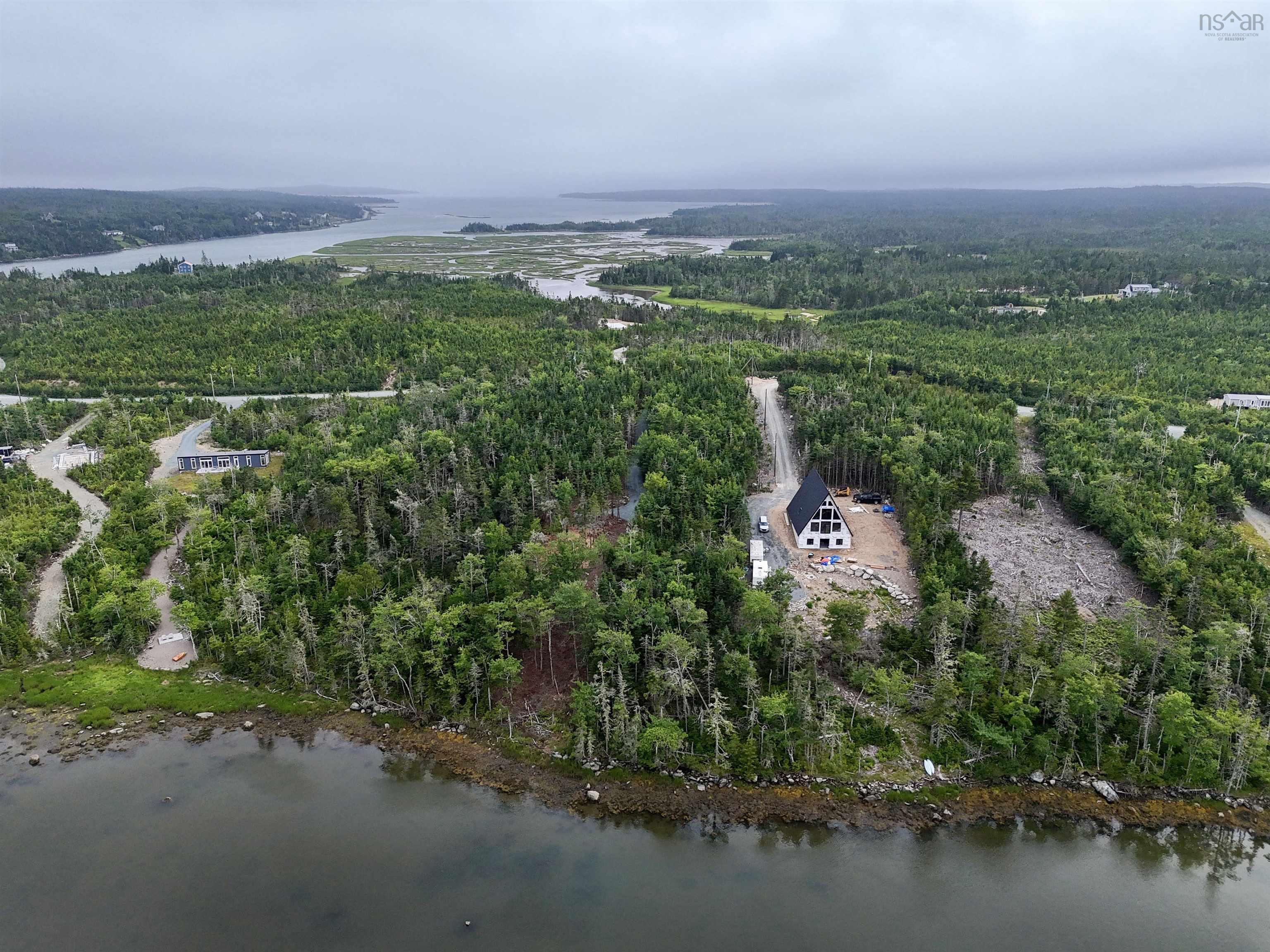 $199,000.00: 184 Westside Inlet Drive, West Petpeswick