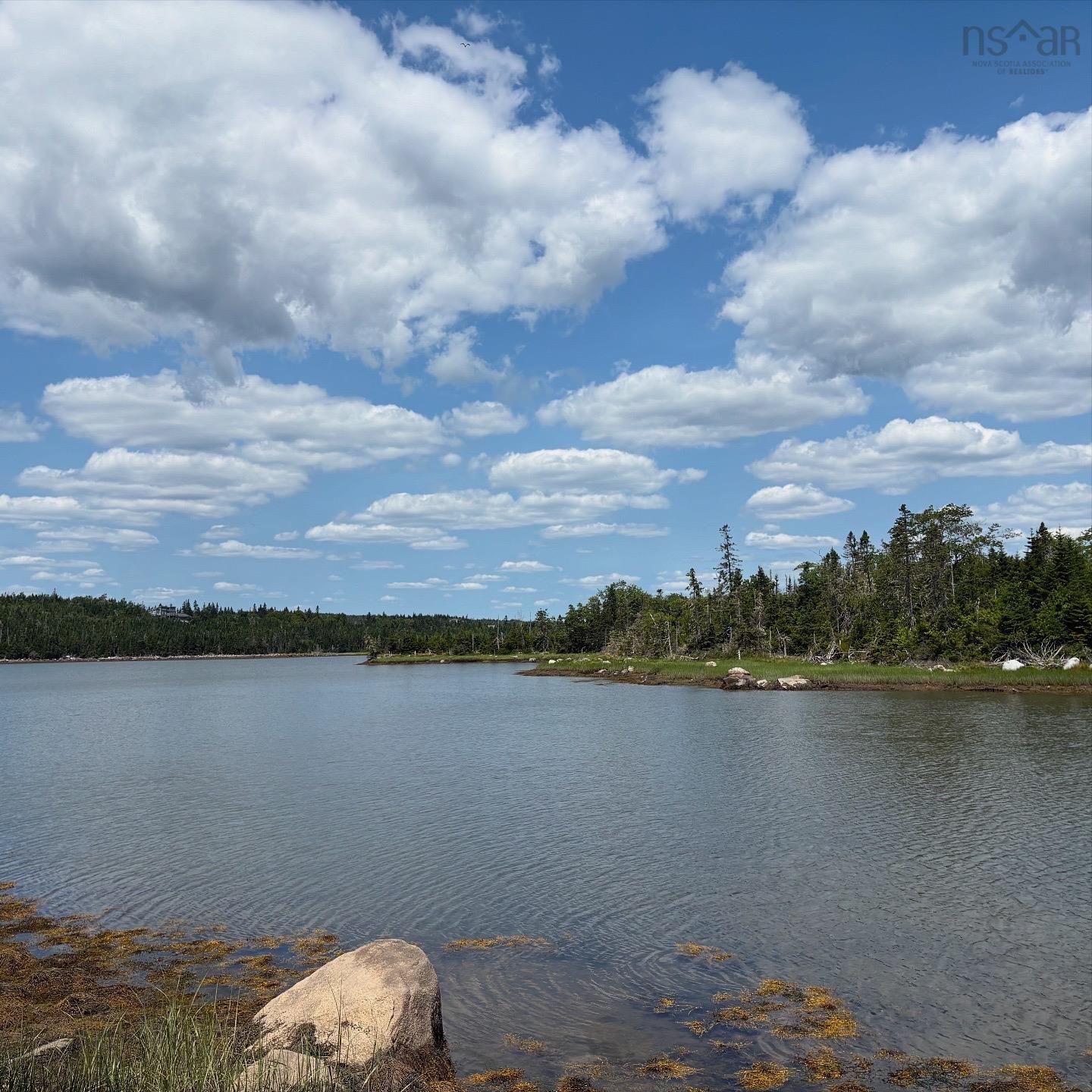 $199,000.00: 184 Westside Inlet Drive, West Petpeswick