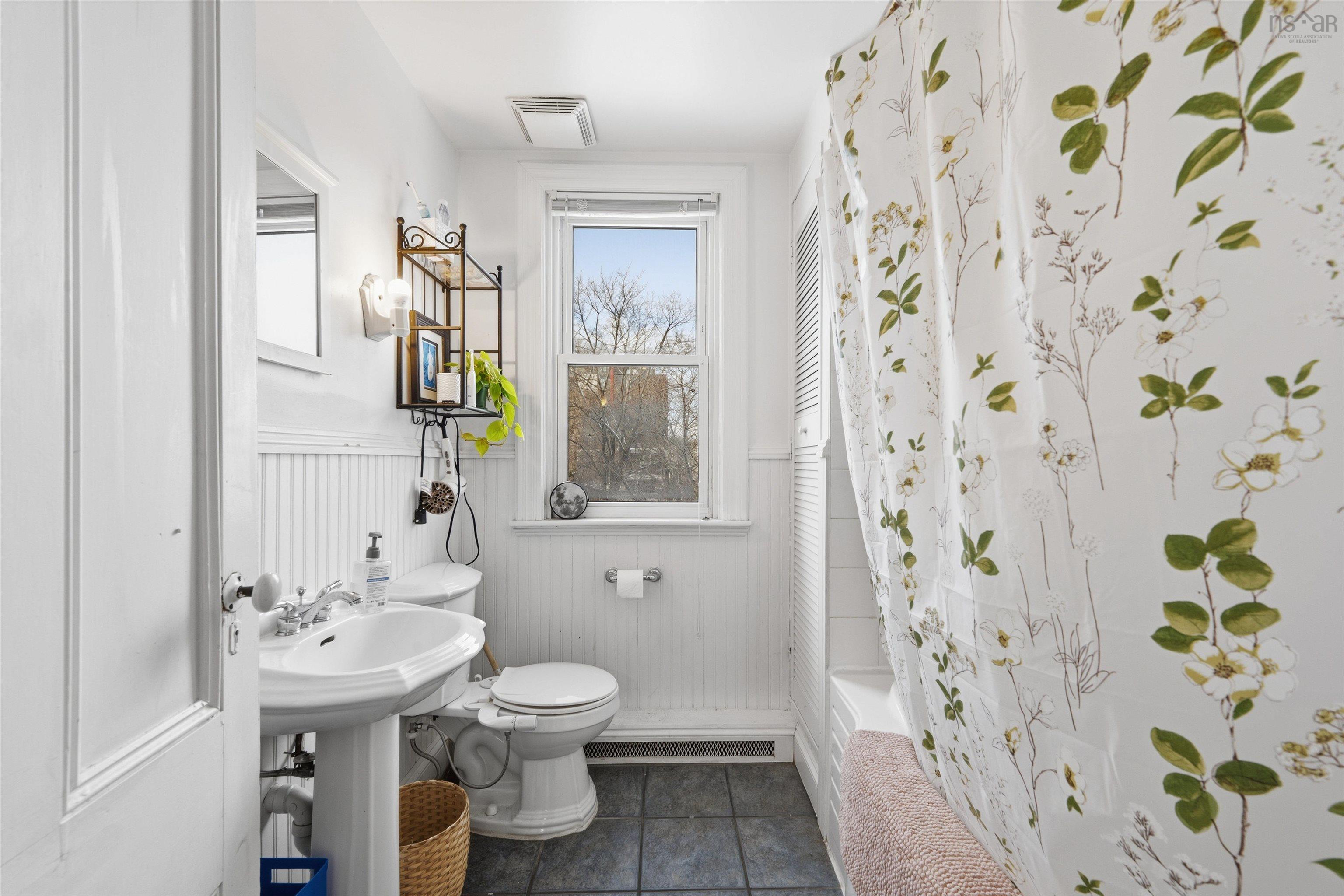 $799,900.00: 6313 Norwood Street, Halifax