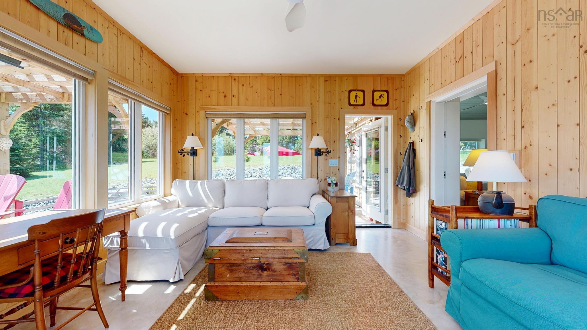 $1,235,000.00: 207 Hebb Point Road, Heckmans Island