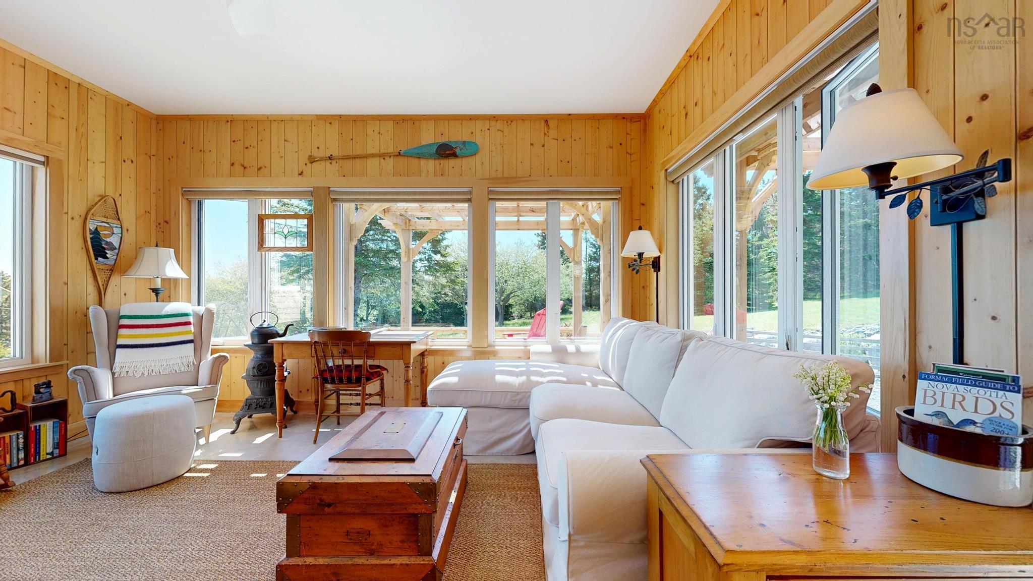 $1,235,000.00: 207 Hebb Point Road, Heckmans Island