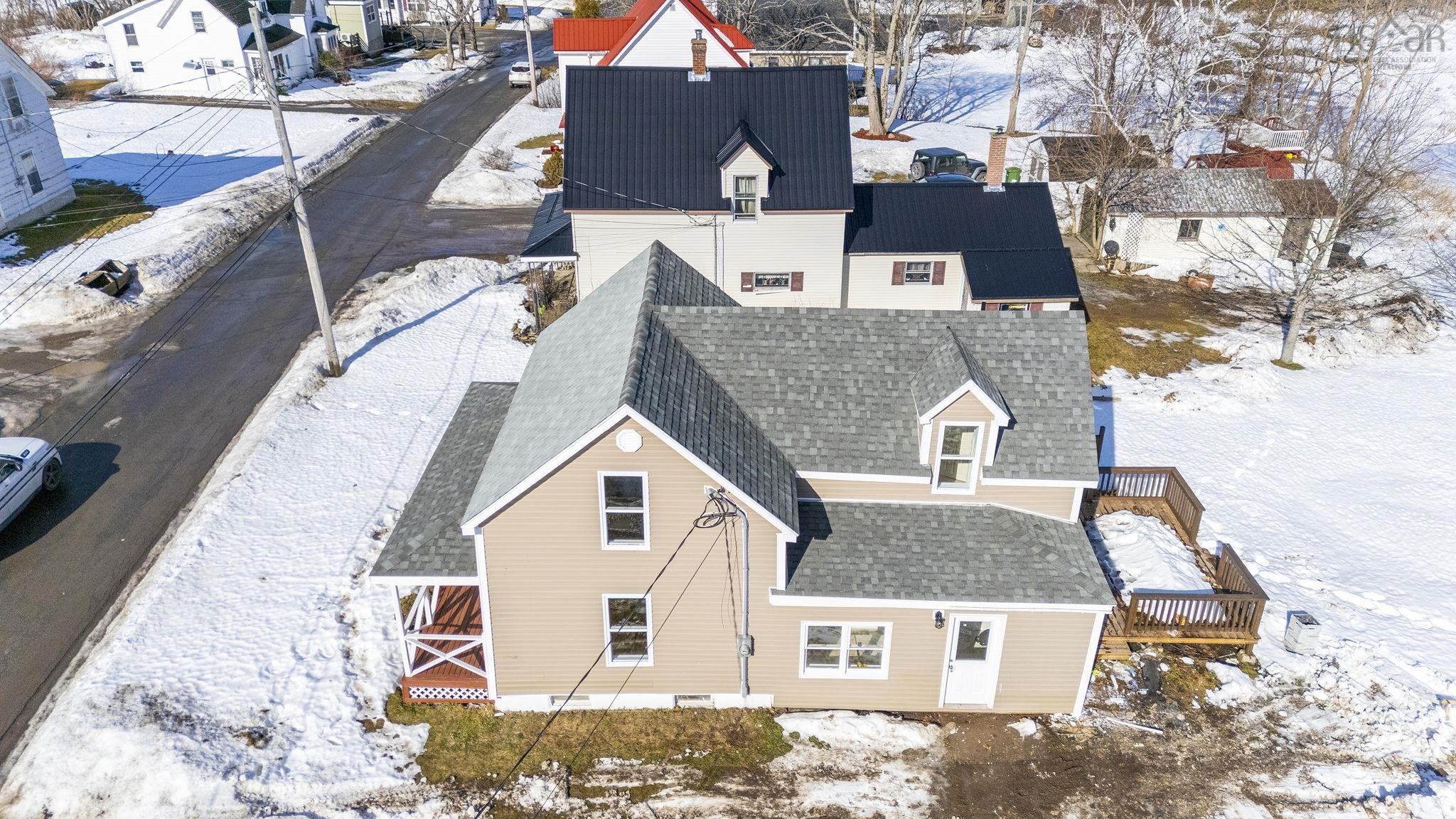 $229,800.00: 2172 North Street, Westville