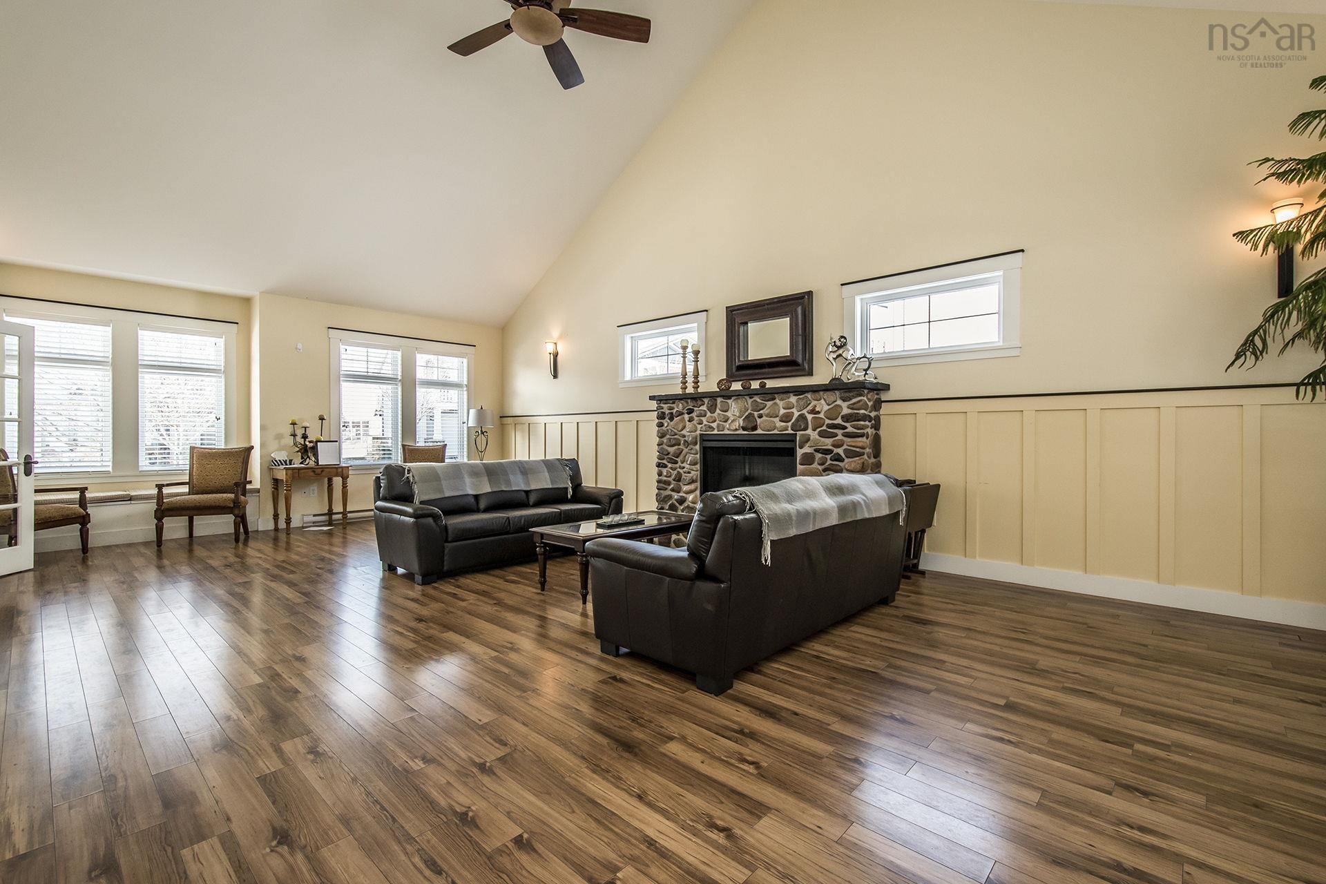 $485,000.00: 17 Candytuft Close, Eastern Passage