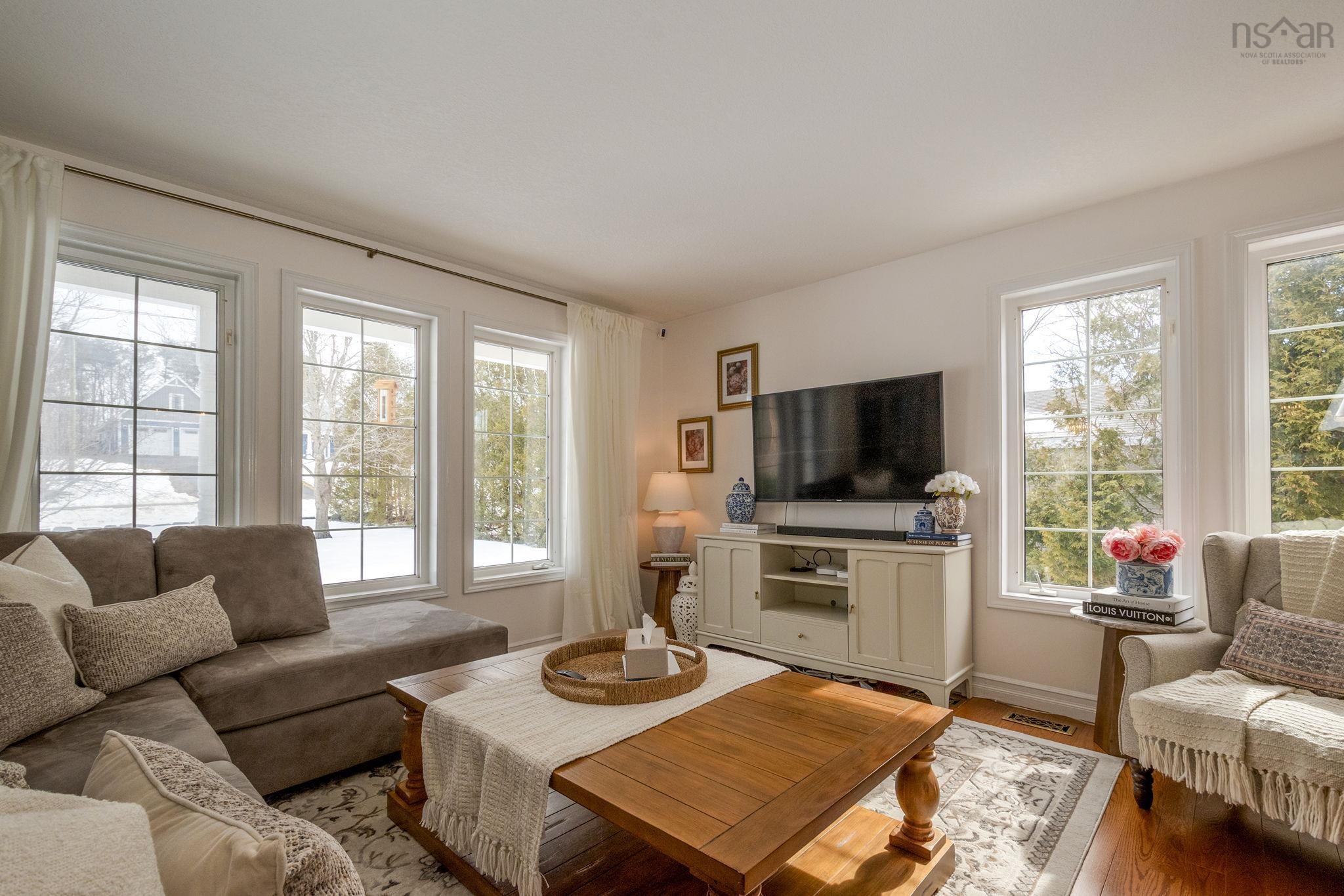 $614,900.00: 79 Auburnwood Lane, Auburn