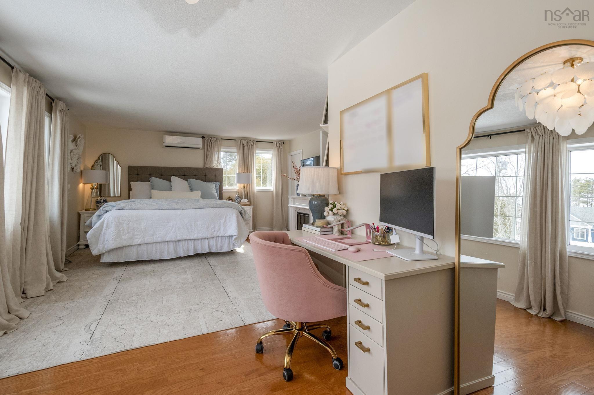 $614,900.00: 79 Auburnwood Lane, Auburn