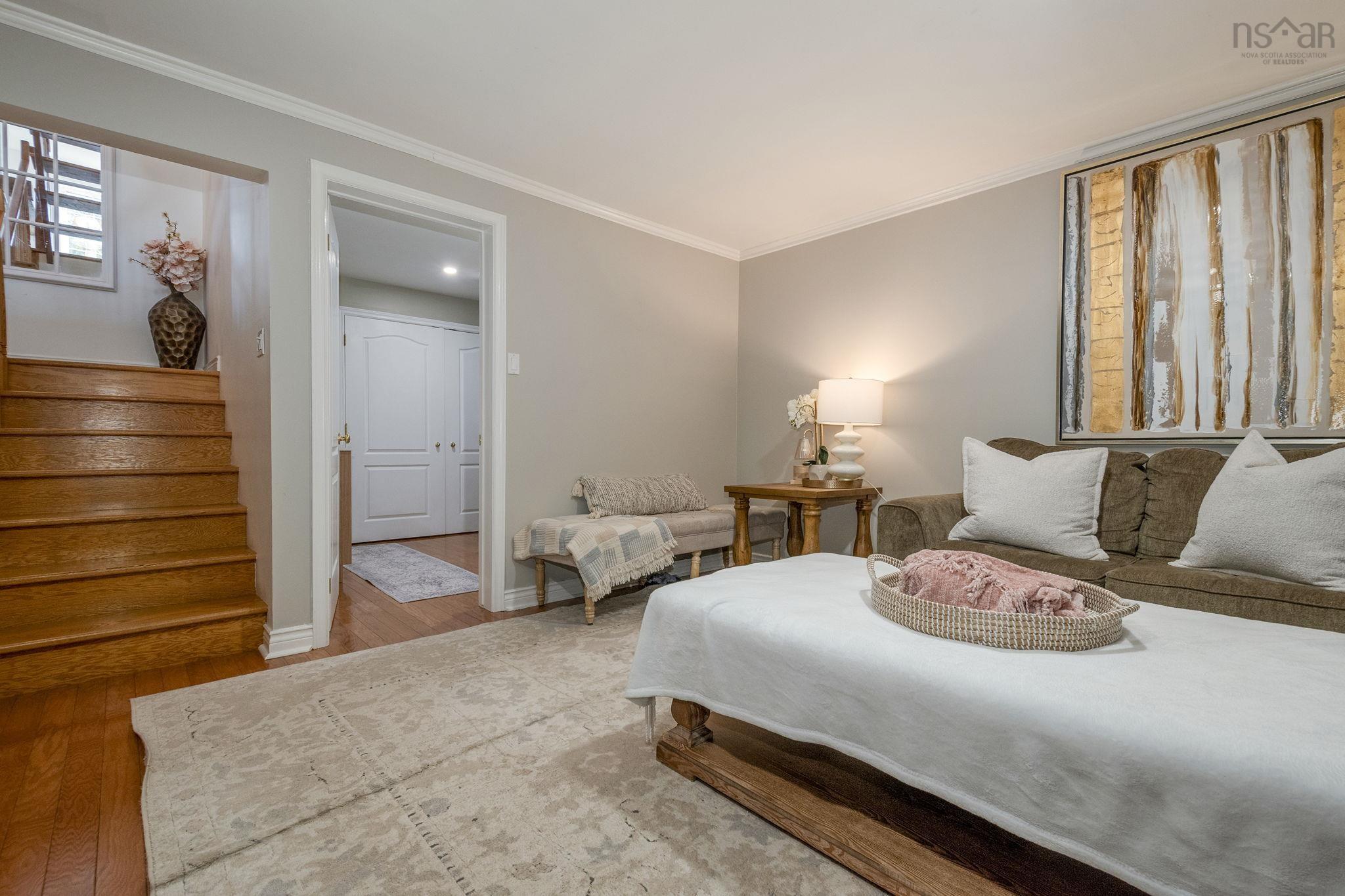 $614,900.00: 79 Auburnwood Lane, Auburn