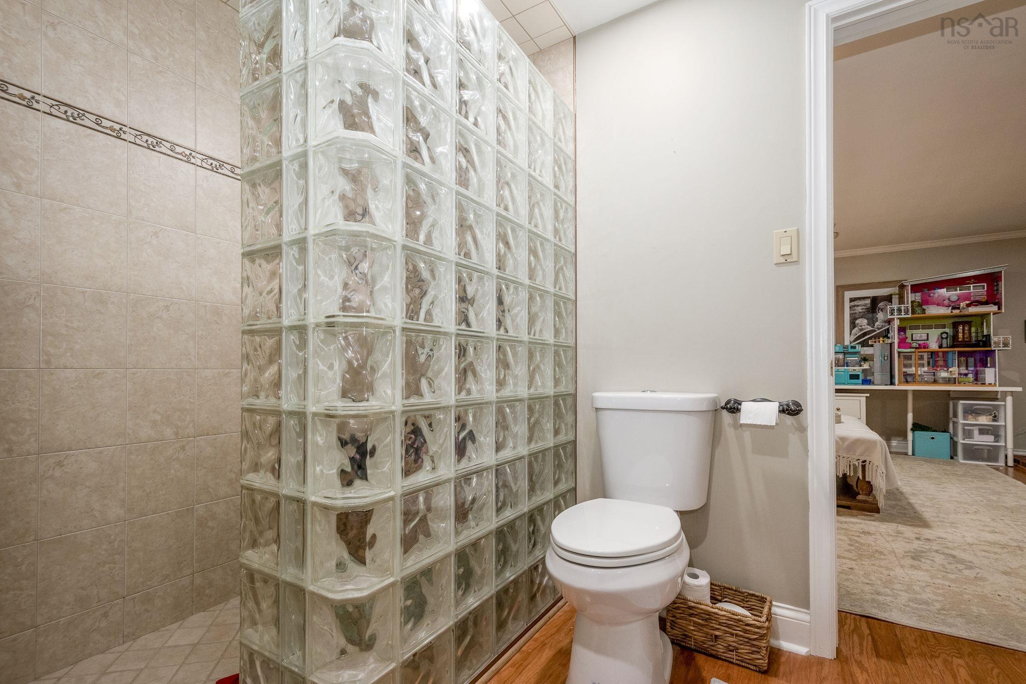 $614,900.00: 79 Auburnwood Lane, Auburn