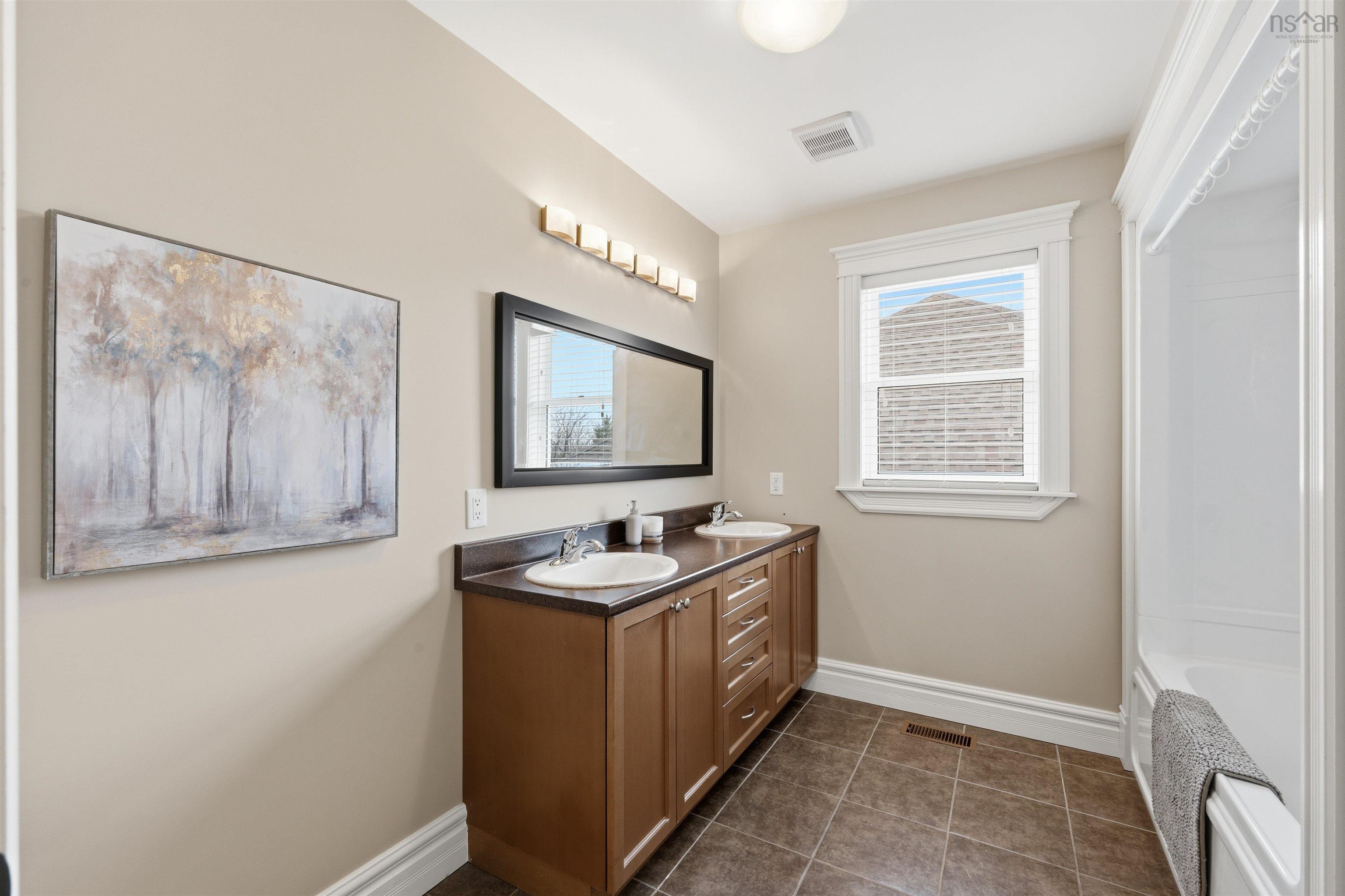 $1,018,000.00: 50 Helmsman Court, Halifax