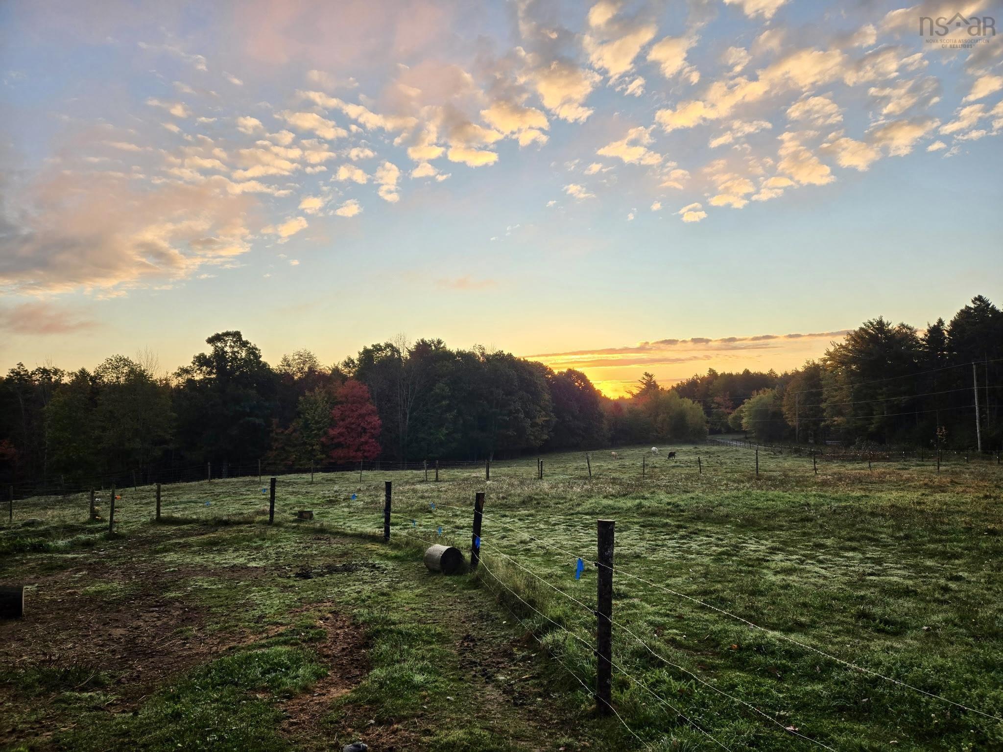 $330,000.00: 218 Garber Road, Newcombville