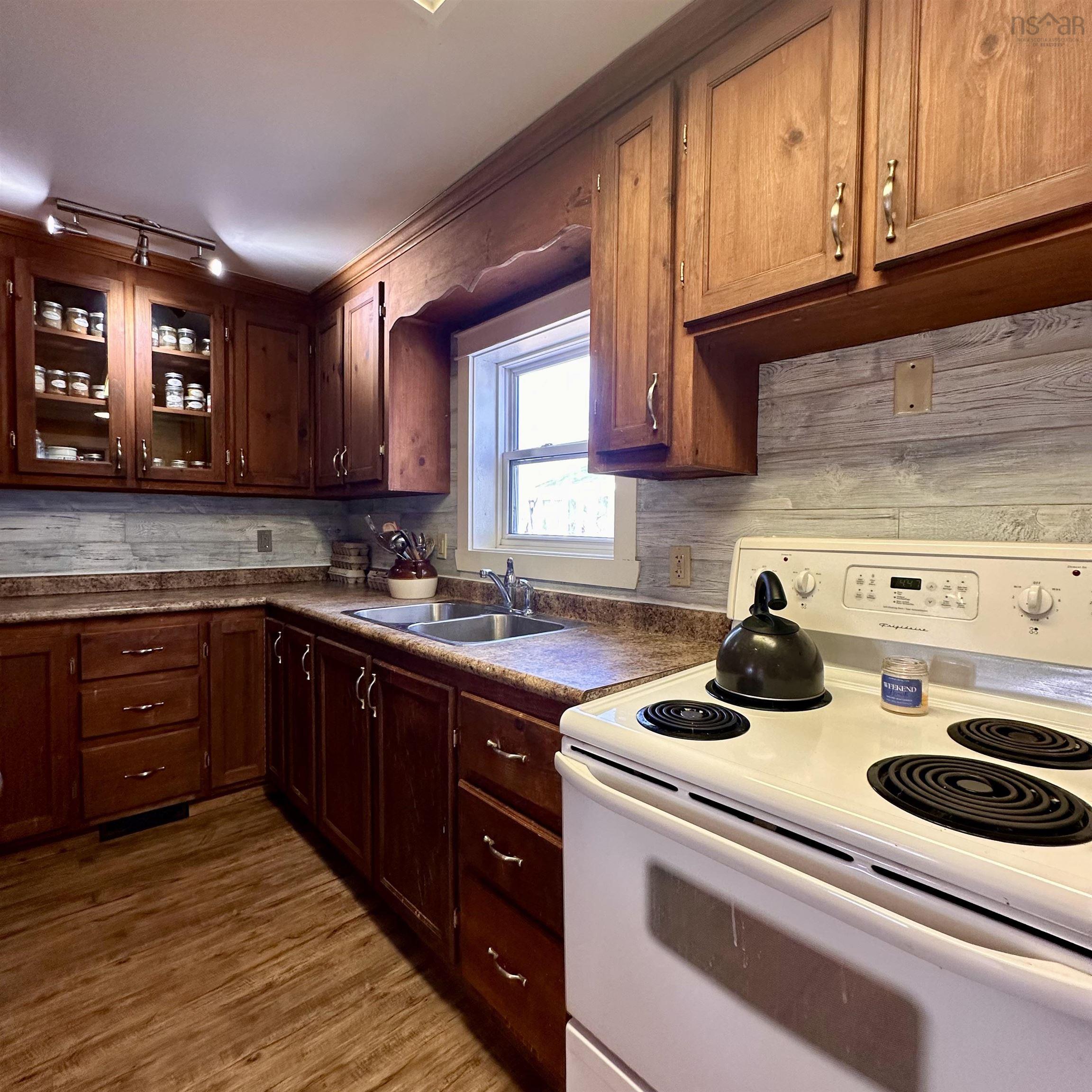 $330,000.00: 218 Garber Road, Newcombville