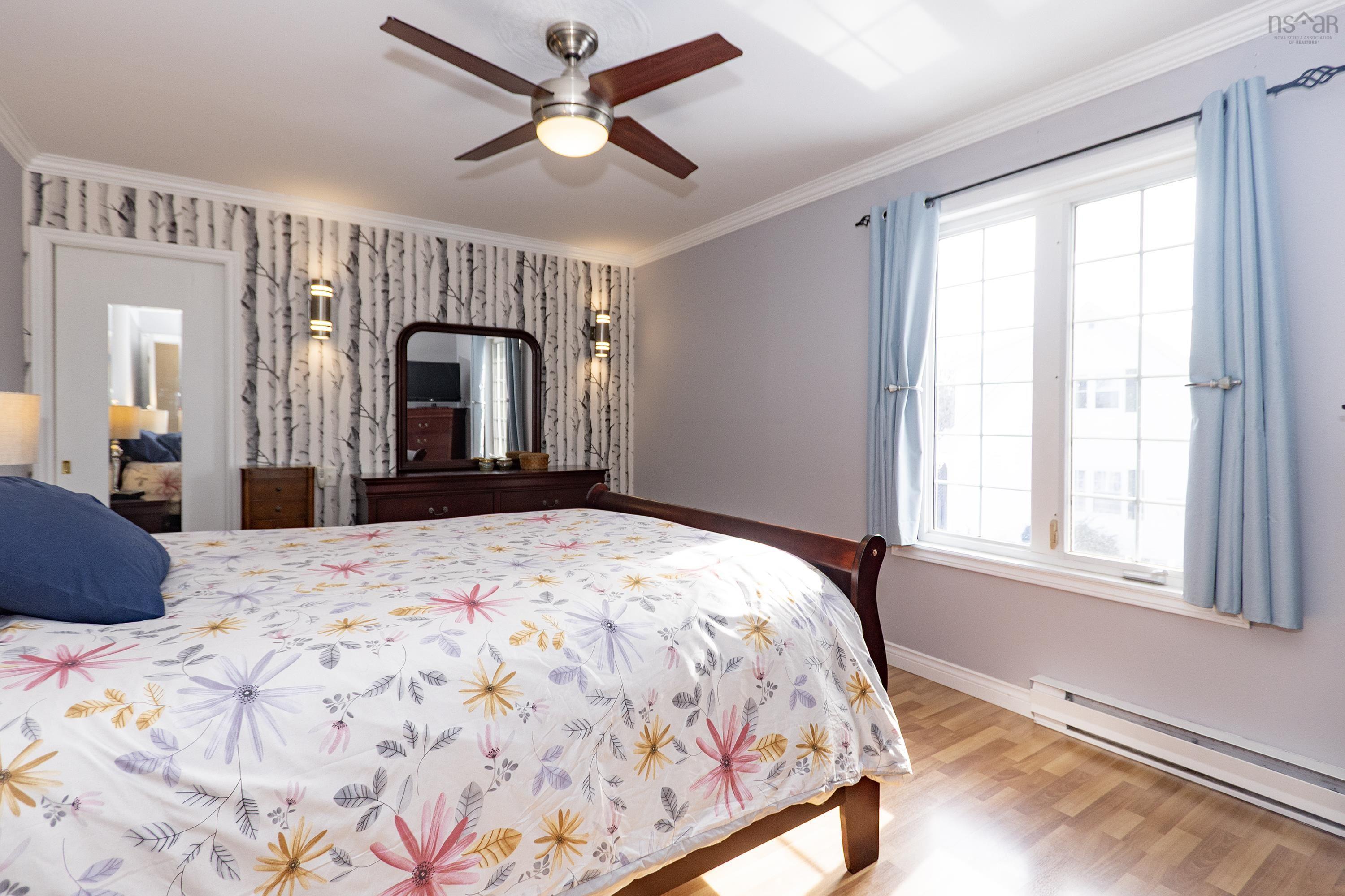 $469,900.00: 193a Victoria Street E, Amherst