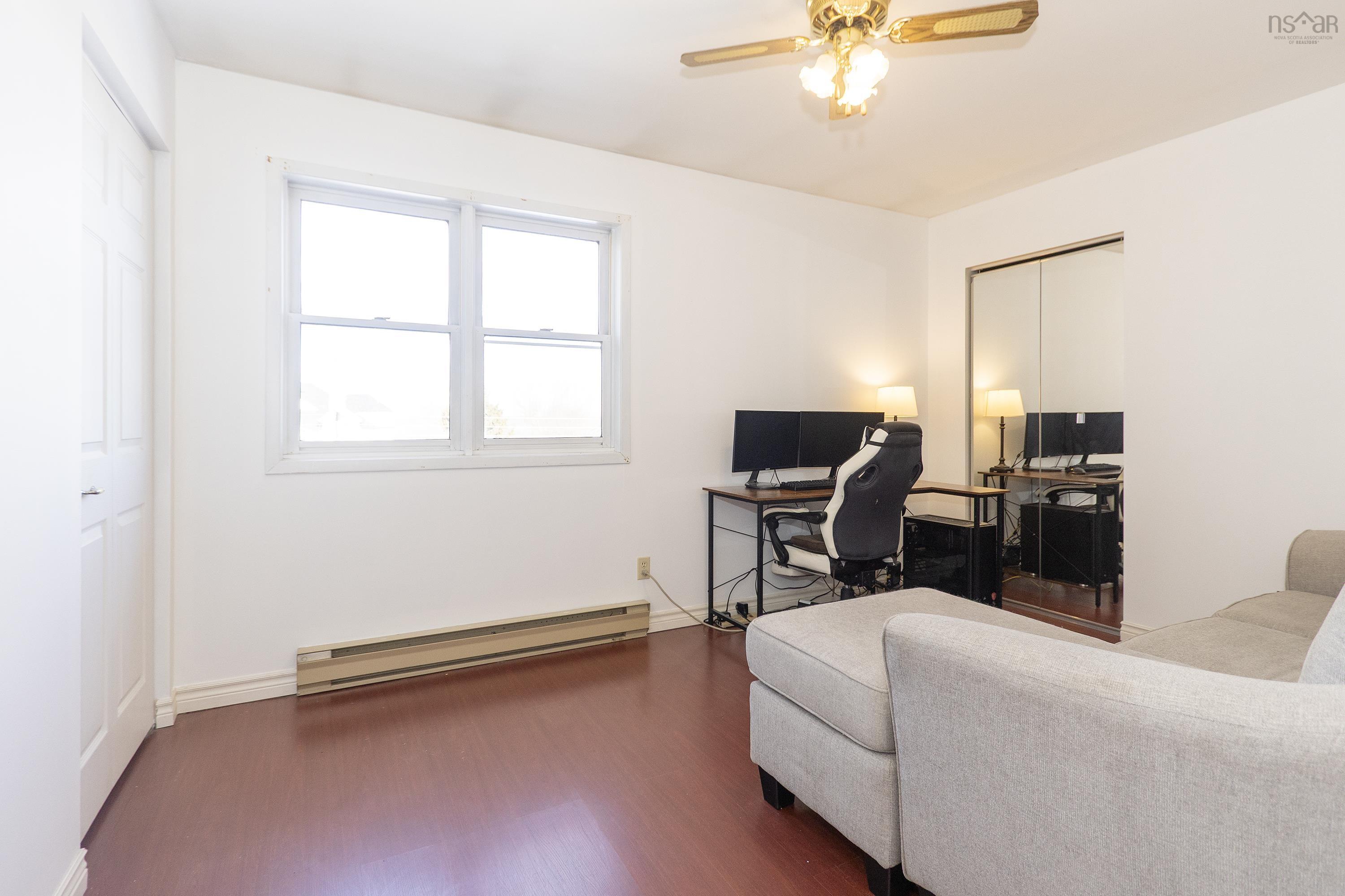 $469,900.00: 193a Victoria Street E, Amherst
