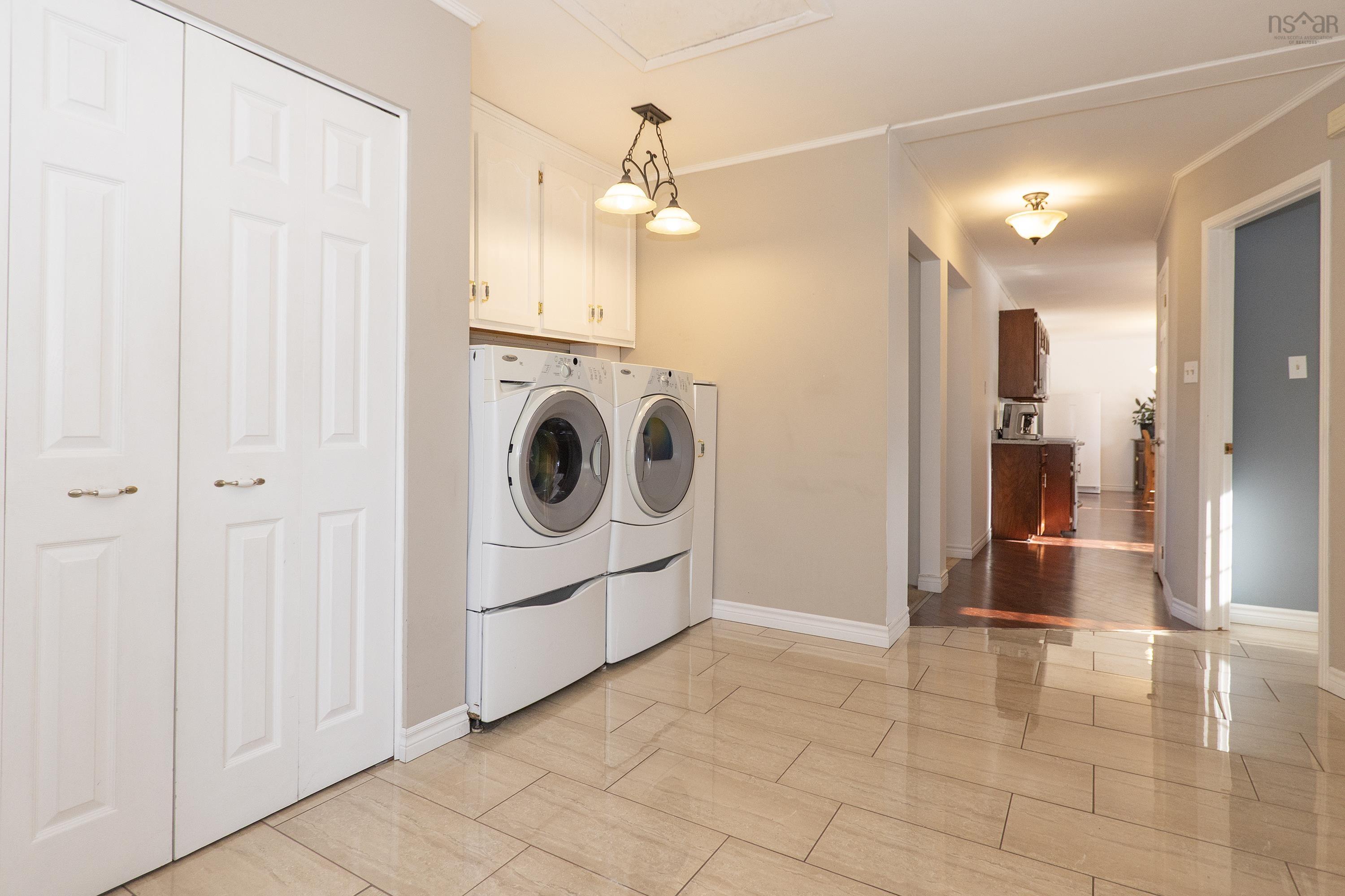 $469,900.00: 193a Victoria Street E, Amherst