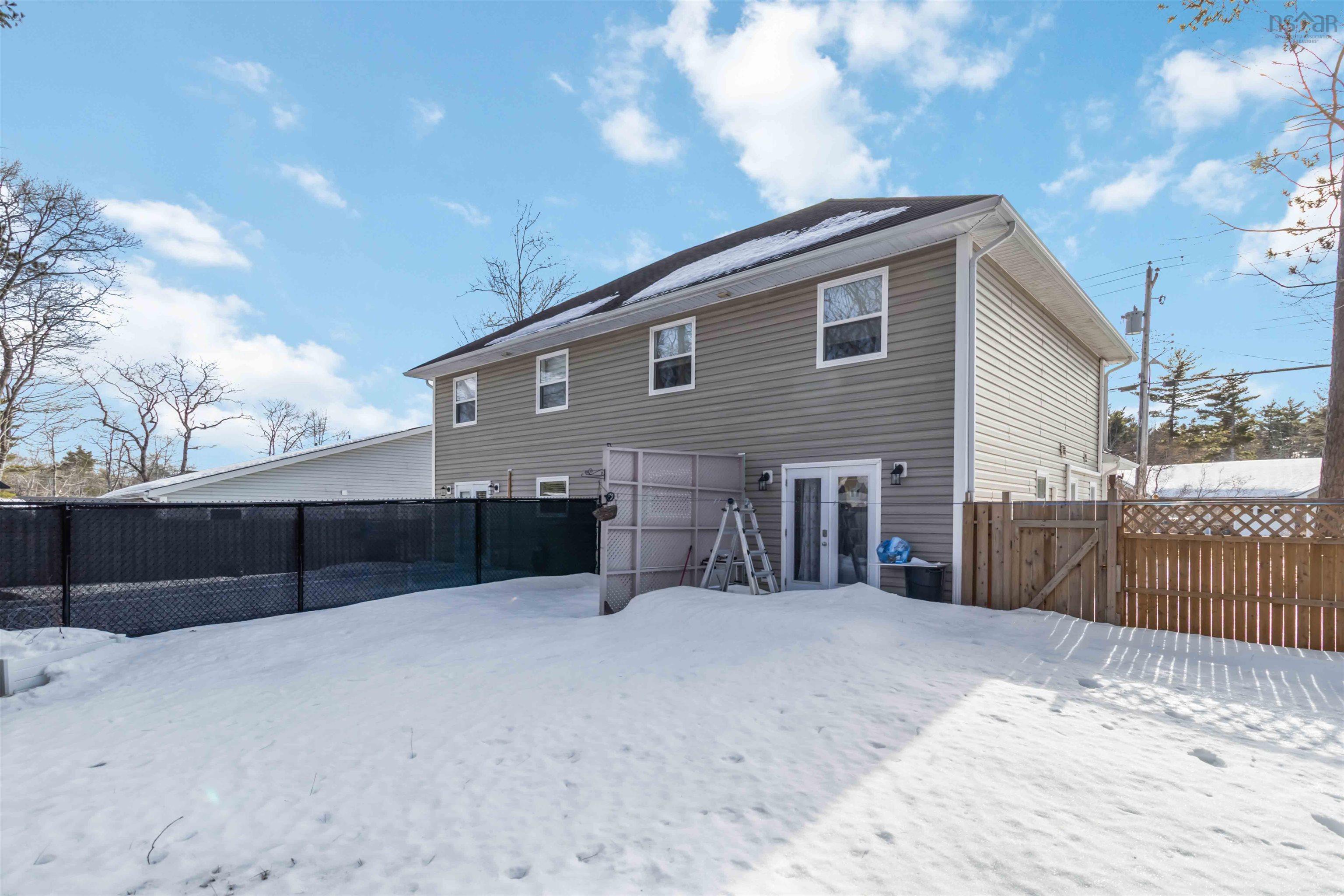 $449,900.00: 480 Glen Allan Drive, Bridgewater