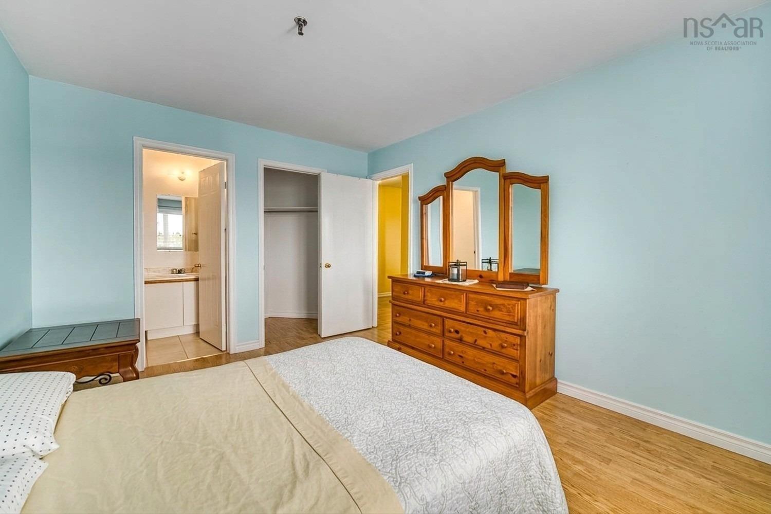 $345,900.00: 405 15 Langbrae Drive, Halifax