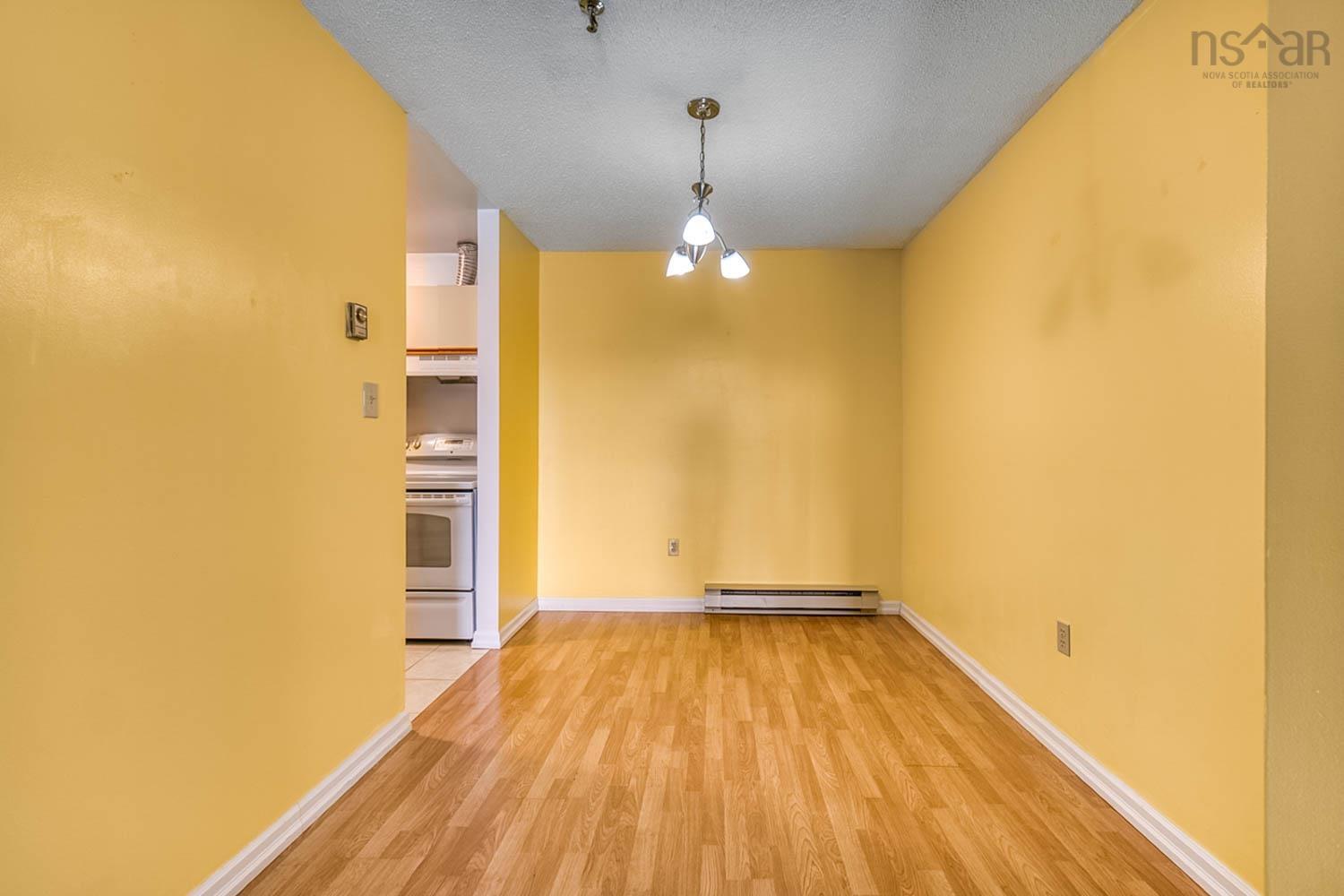 $345,900.00: 405 15 Langbrae Drive, Halifax