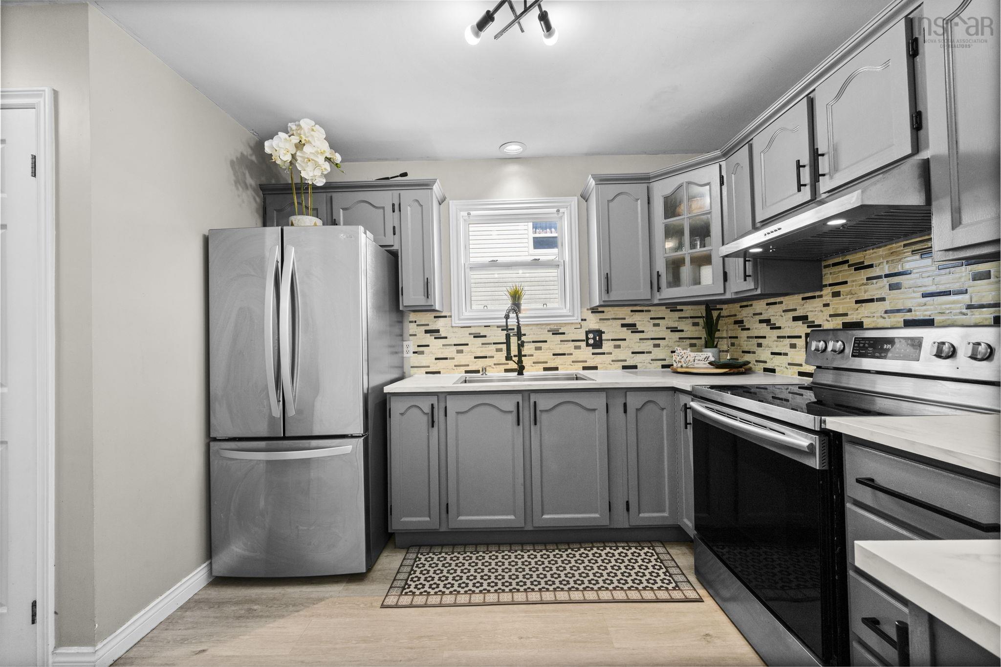 $425,000.00: 7 Mathers Court, Timberlea