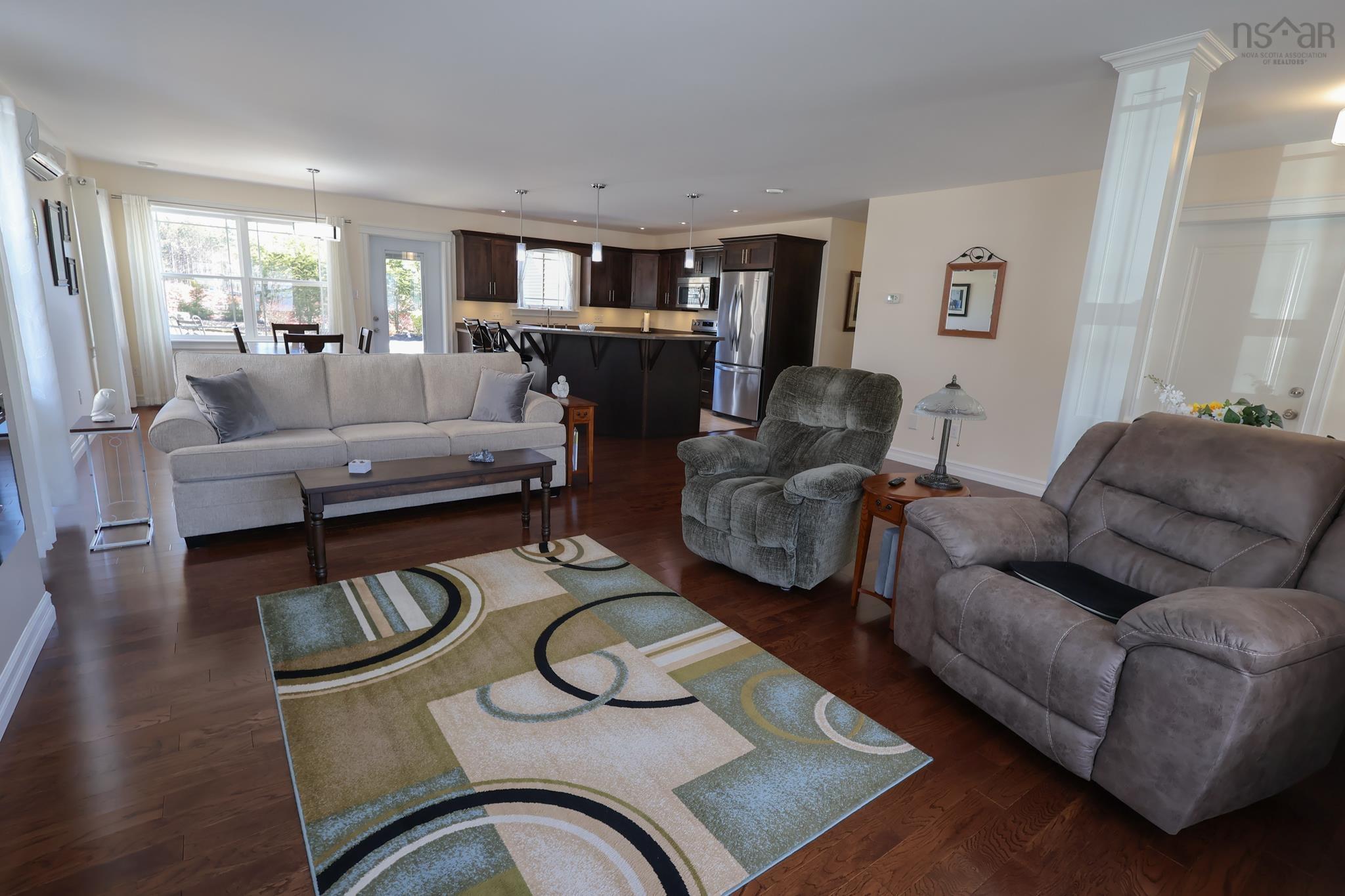 $549,900.00: 40 Dr Ernst Court, Bridgewater