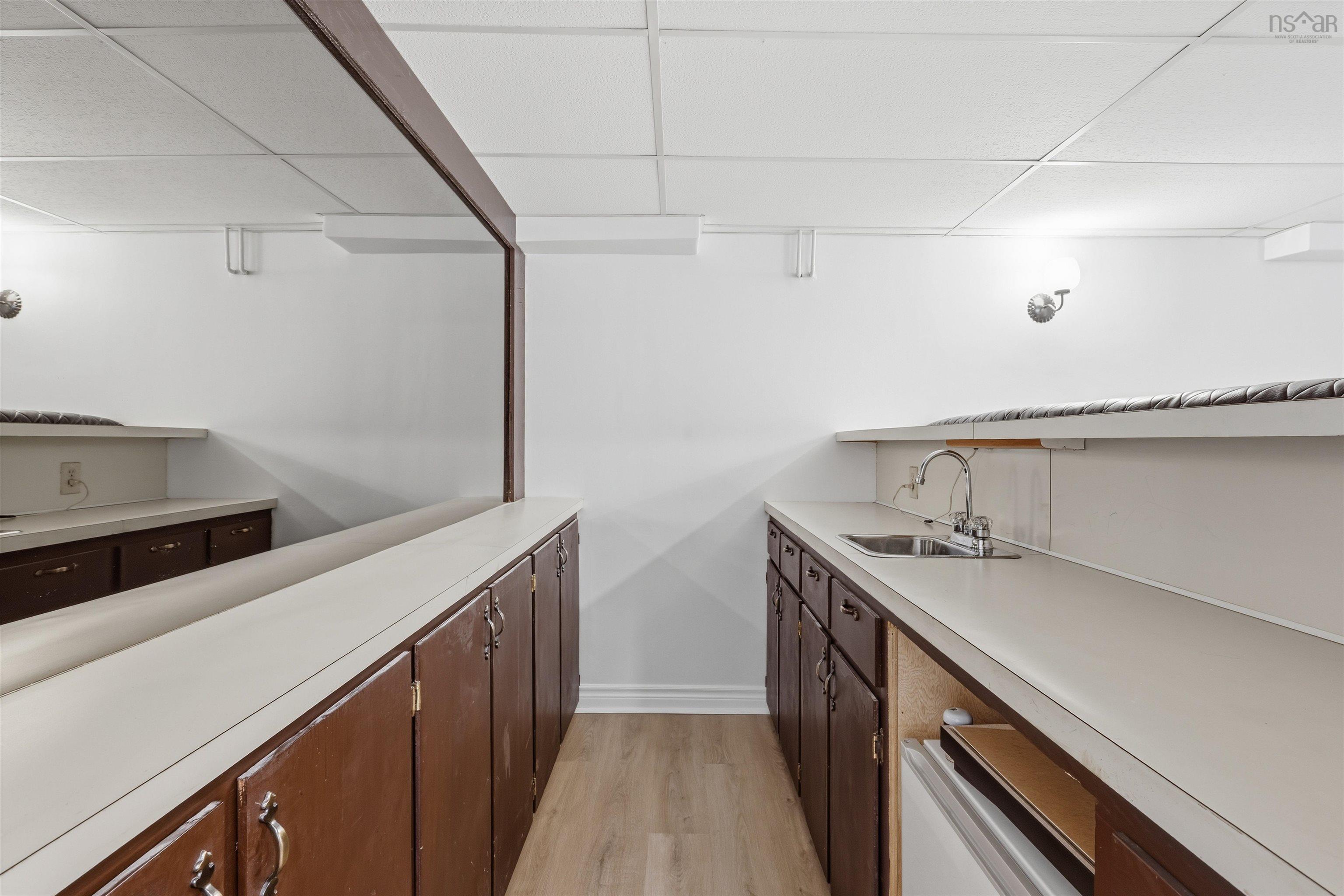 $449,000.00: 12 Hanover Court, Halifax