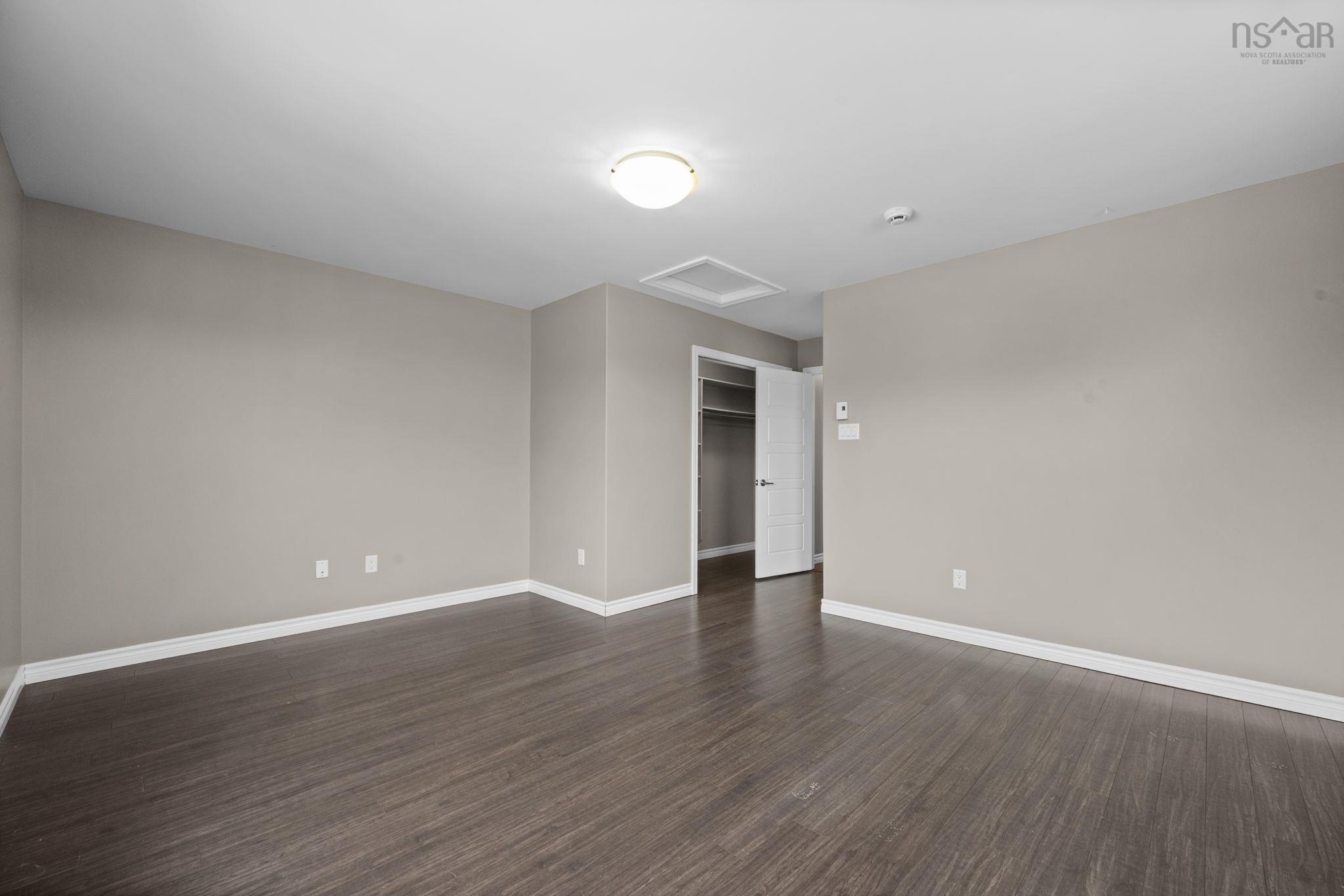 $549,900.00: 49 Halef Court, Halifax