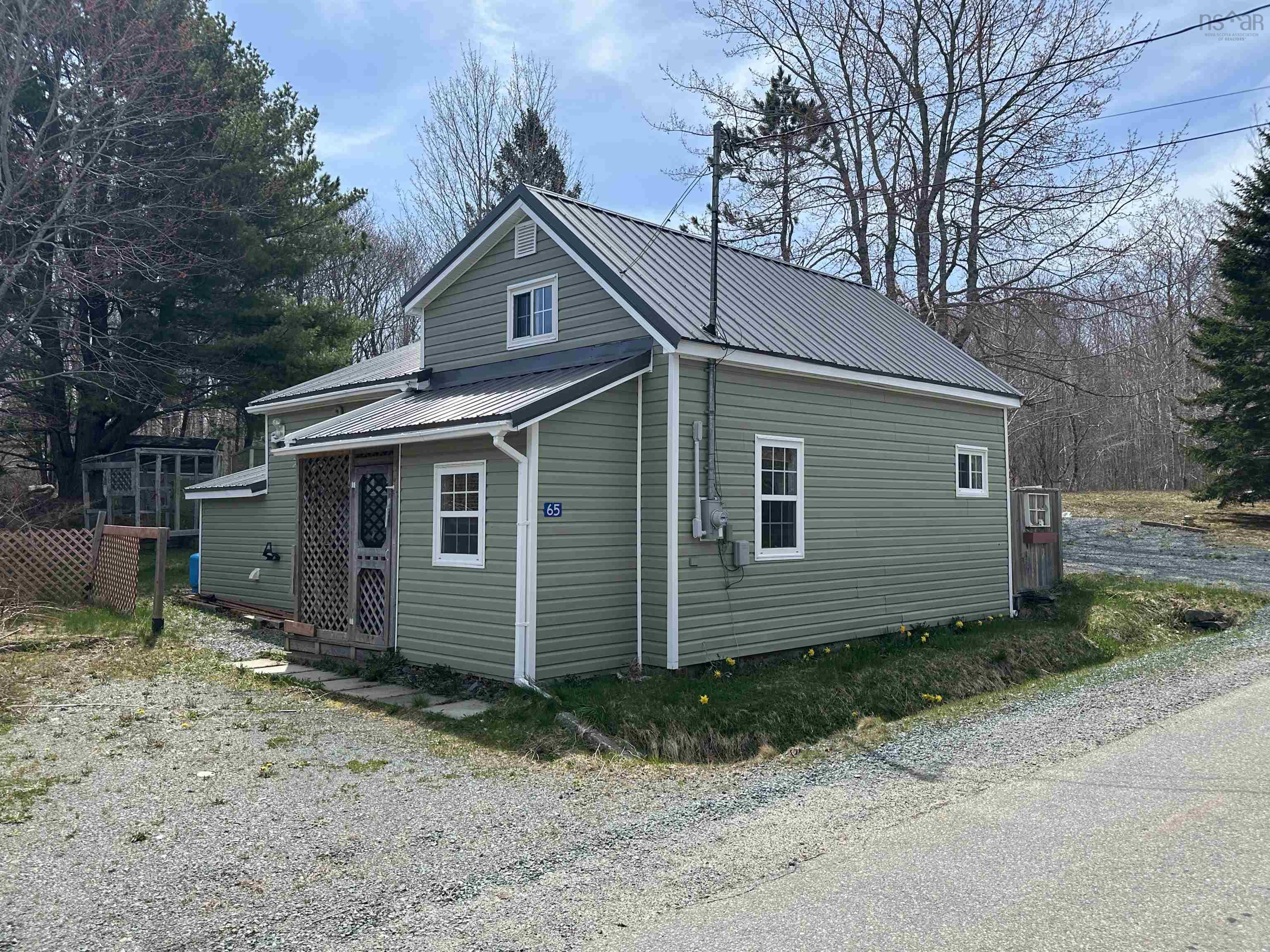 $205,000.00: 65 Town Lake Road, Liverpool