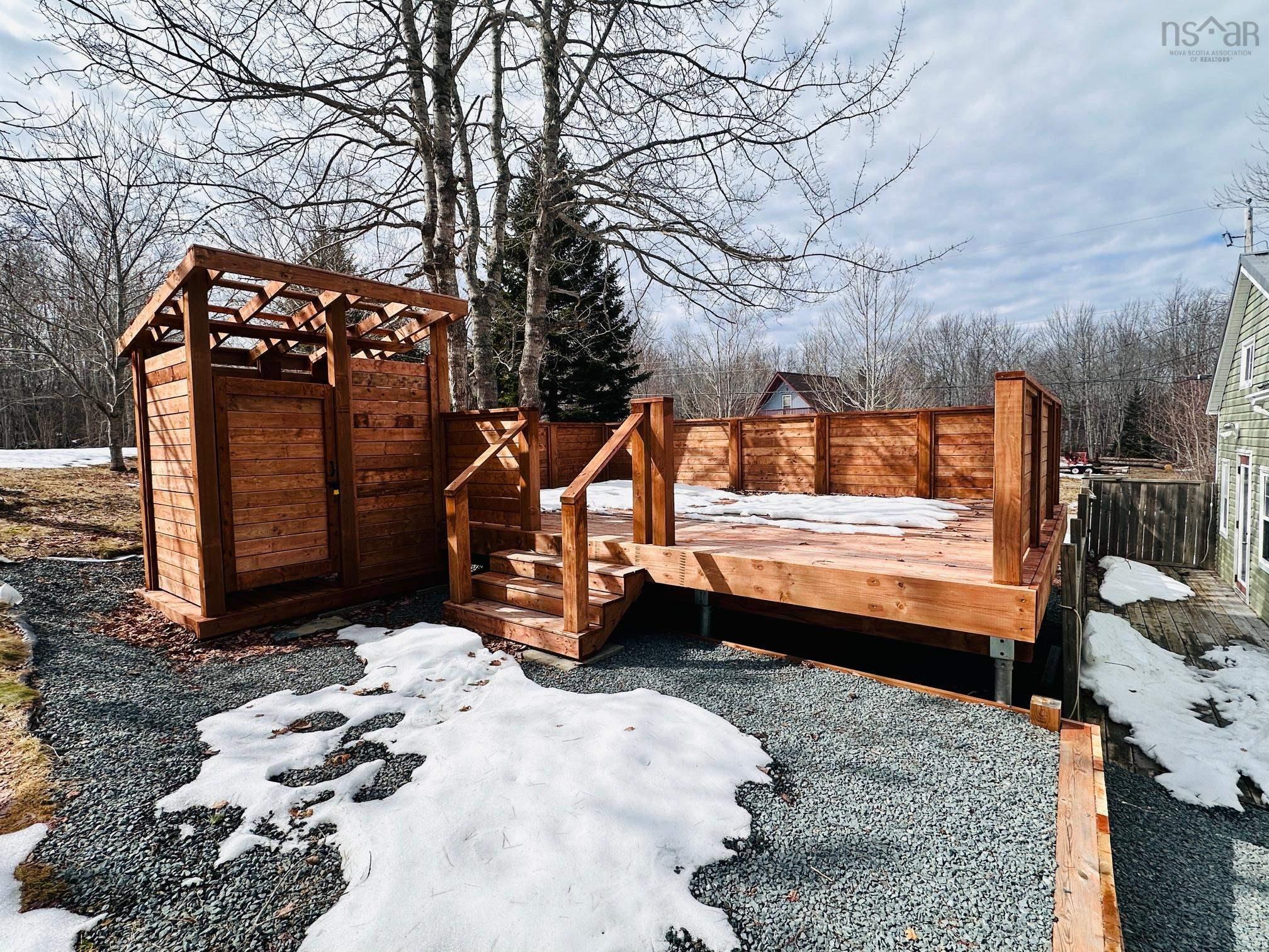 $215,000.00: 65 Town Lake Road, Liverpool