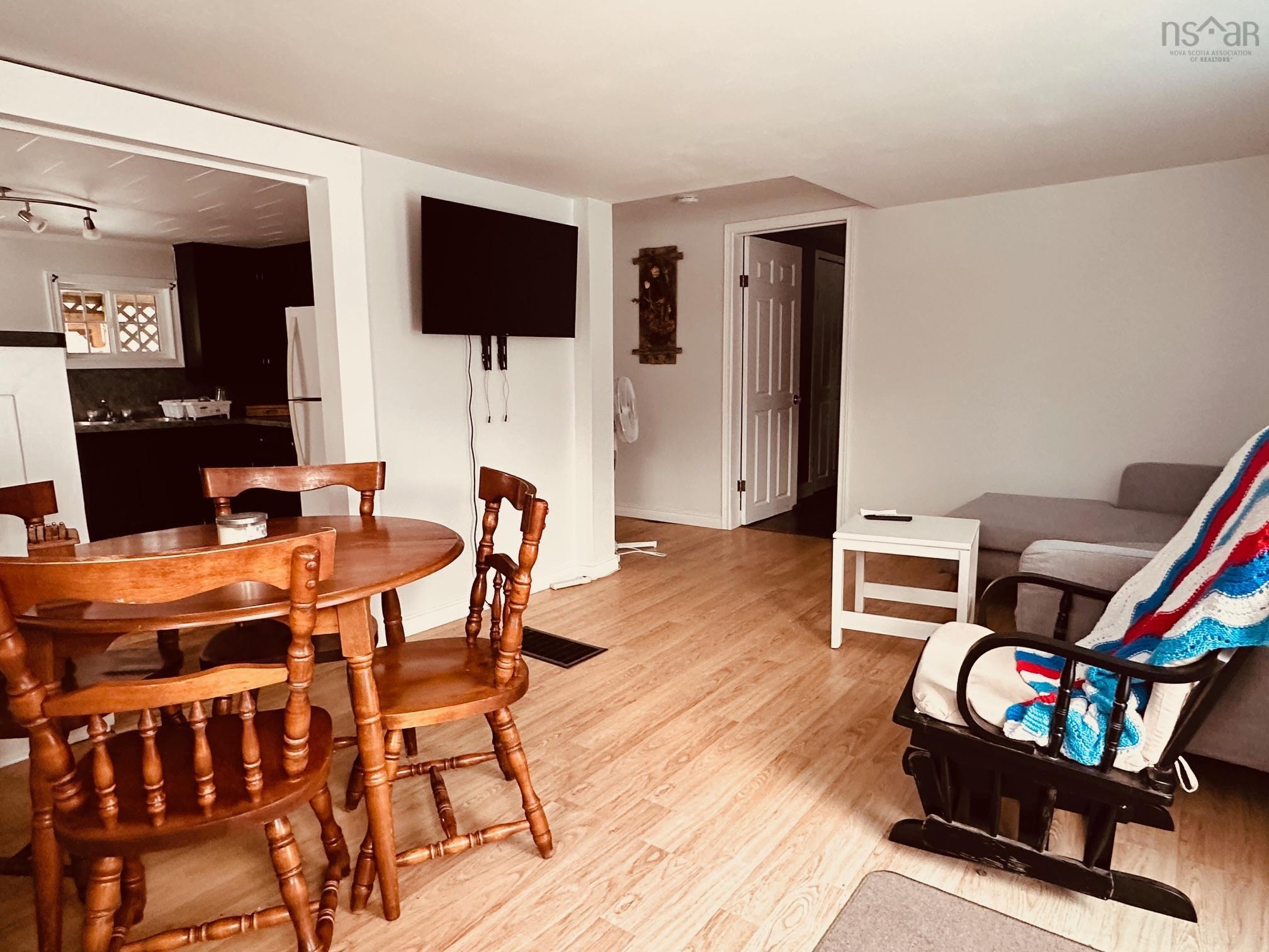 $205,000.00: 65 Town Lake Road, Liverpool