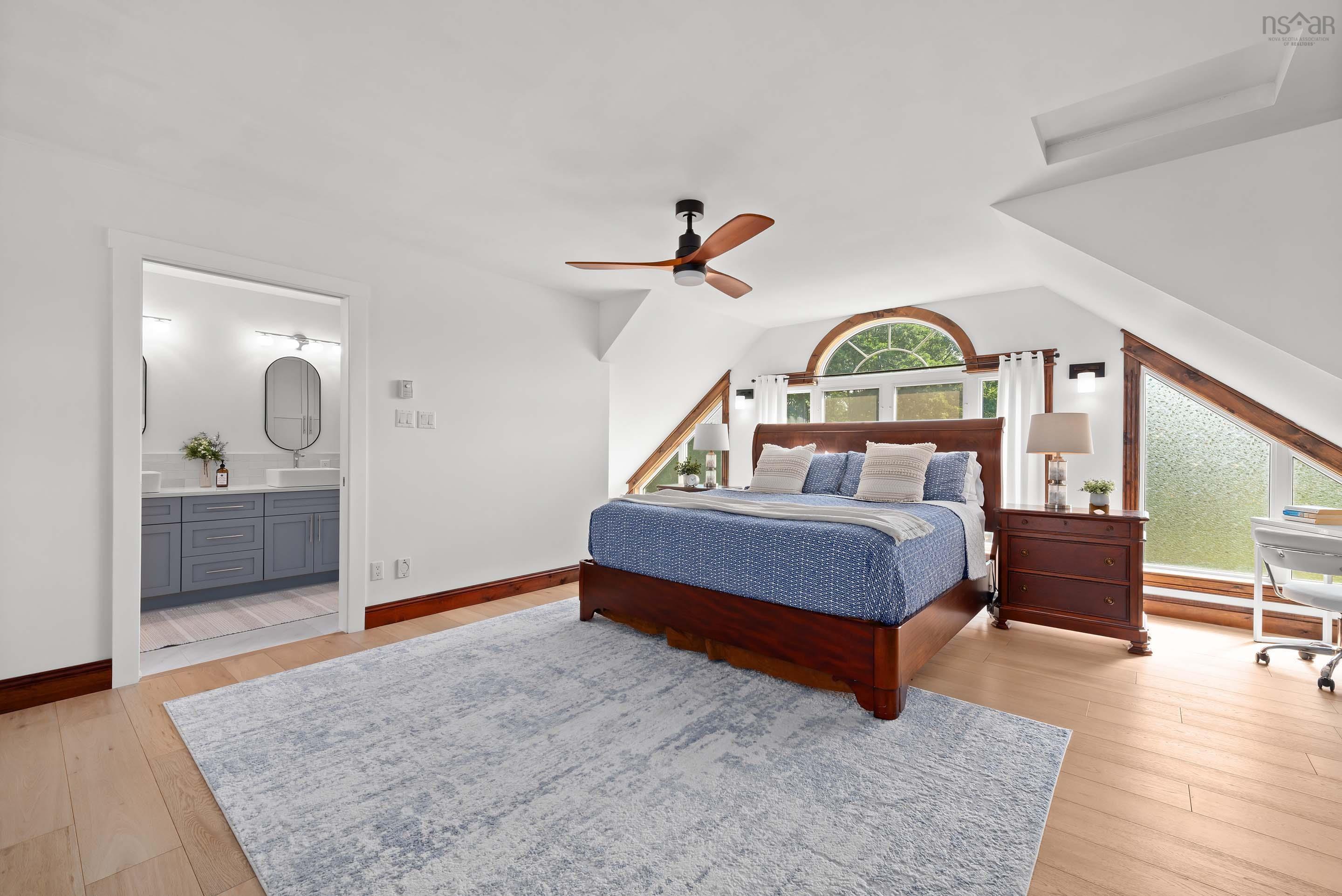 $1,095,000.00: 13573 Highway 6, Wallace Bridge