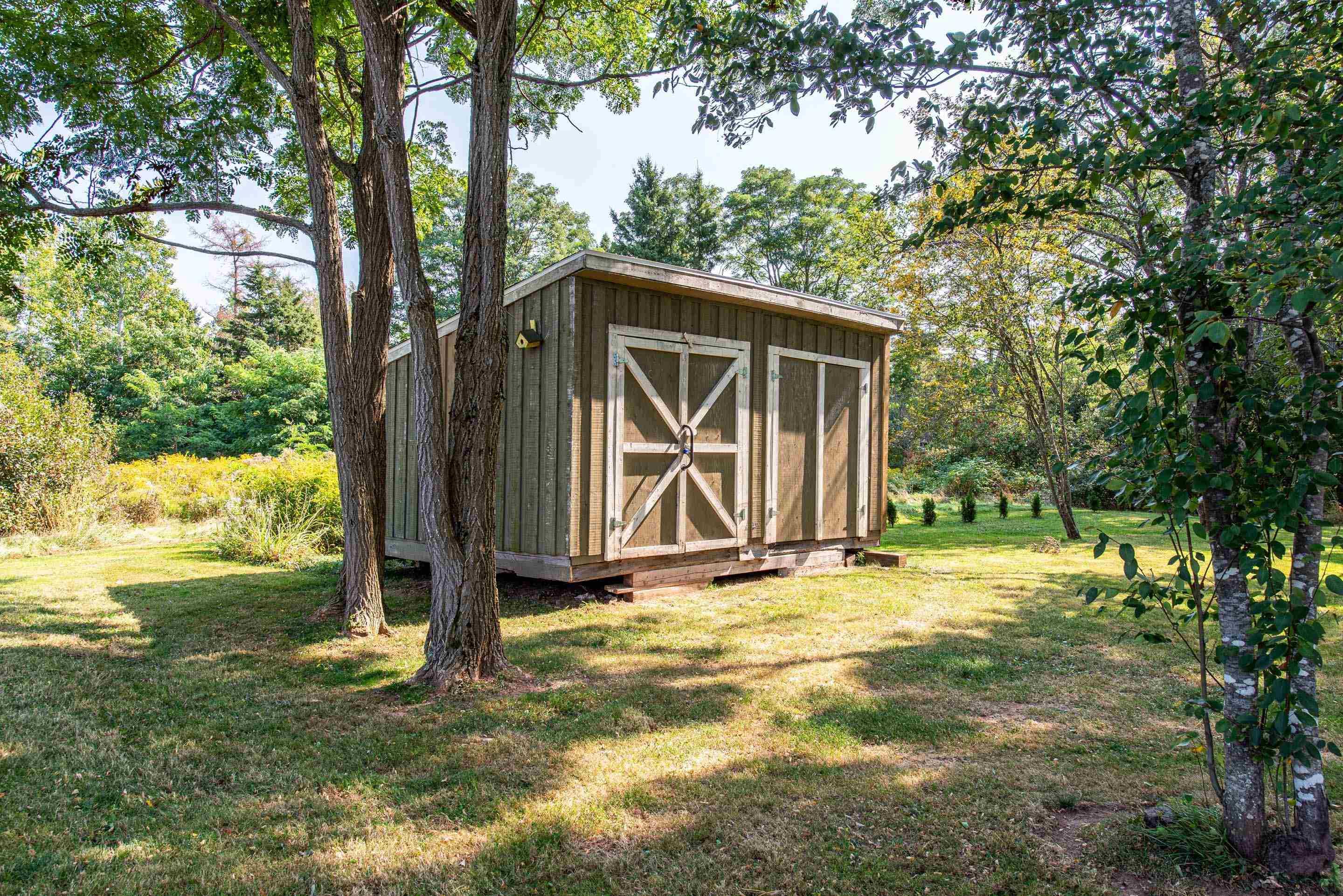 $1,095,000.00: 13573 Highway 6, Wallace Bridge