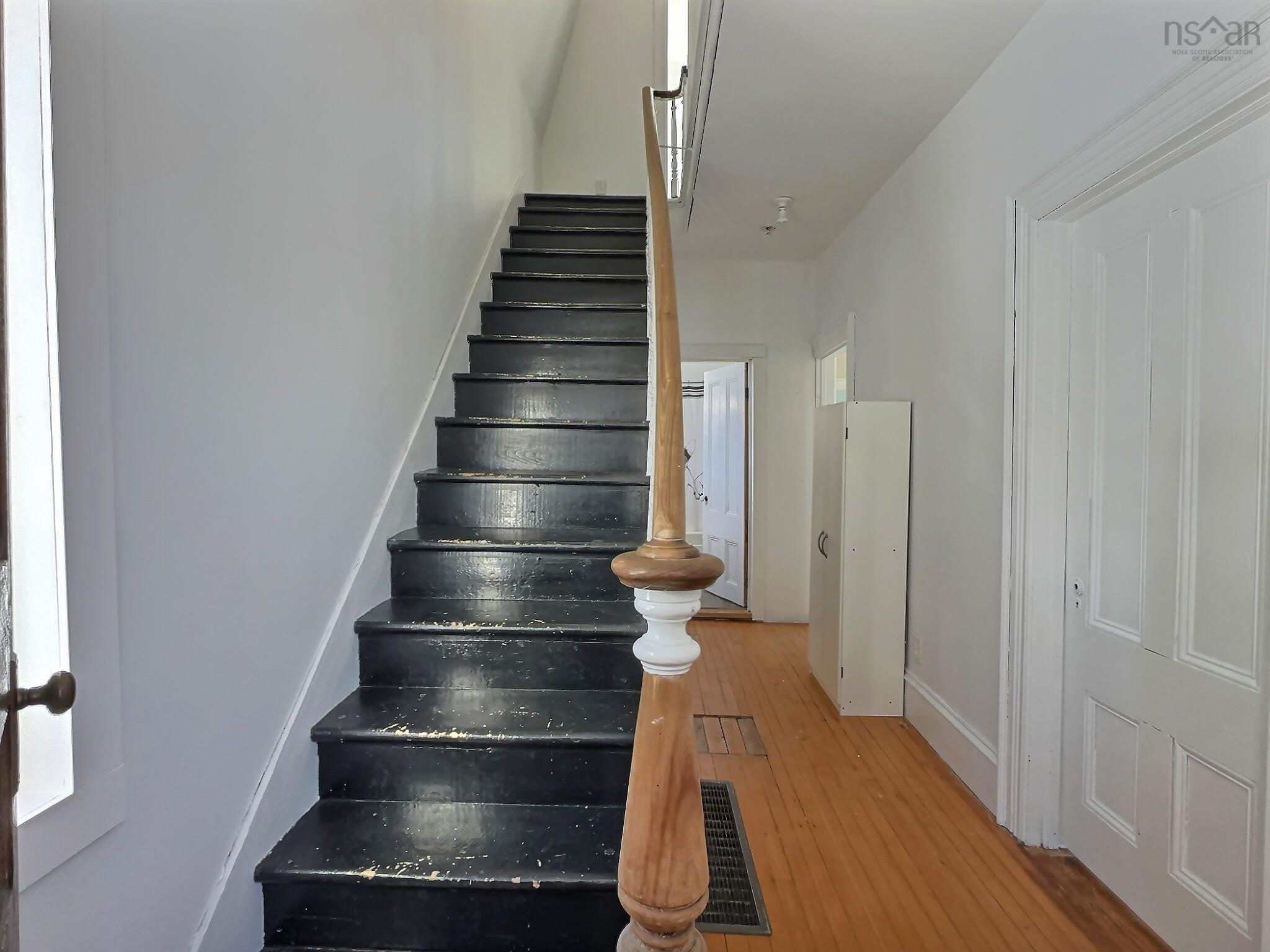 $279,900.00: 14 High Street, Londonderry