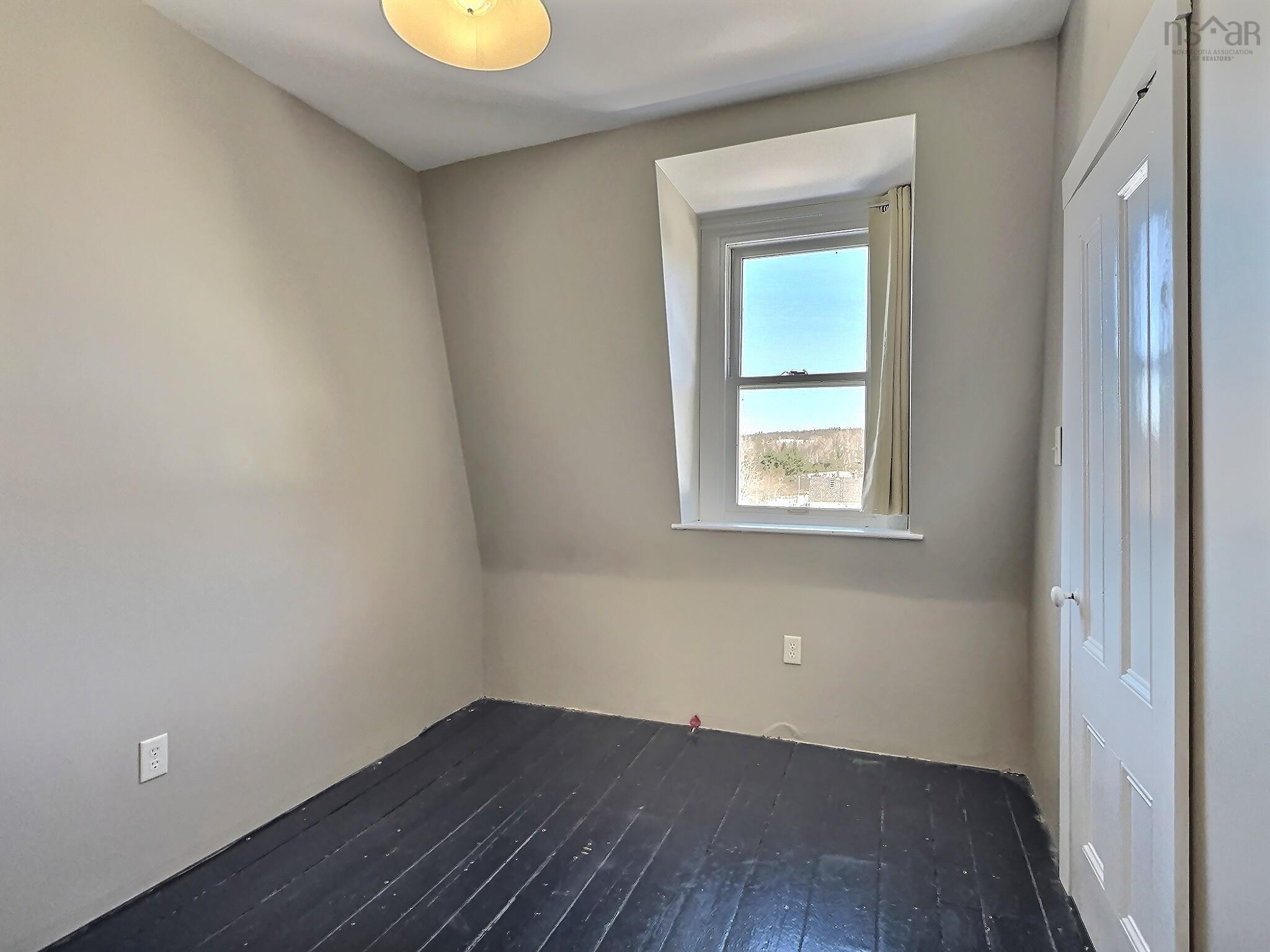 $279,900.00: 14 High Street, Londonderry