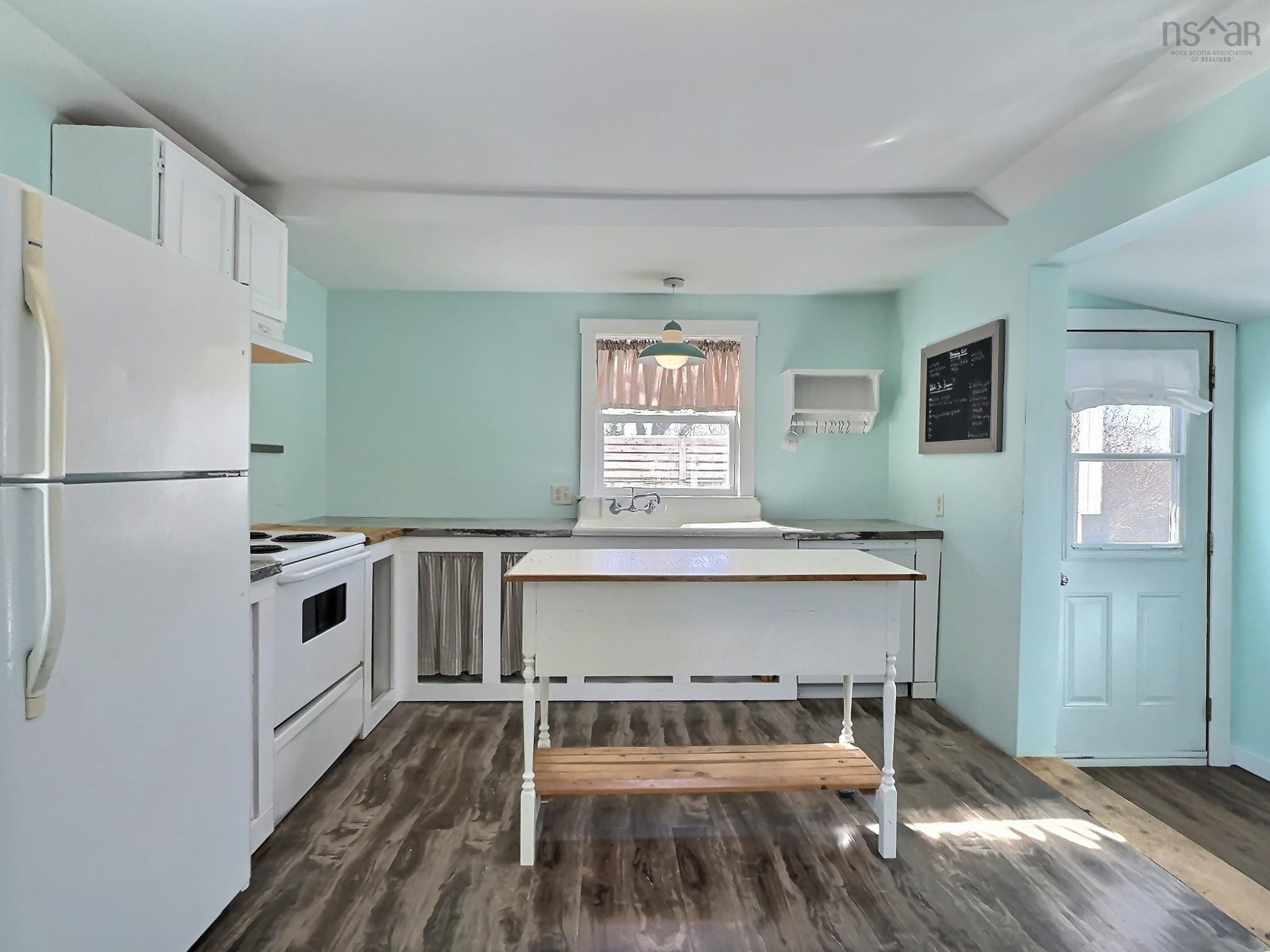 $279,900.00: 14 High Street, Londonderry