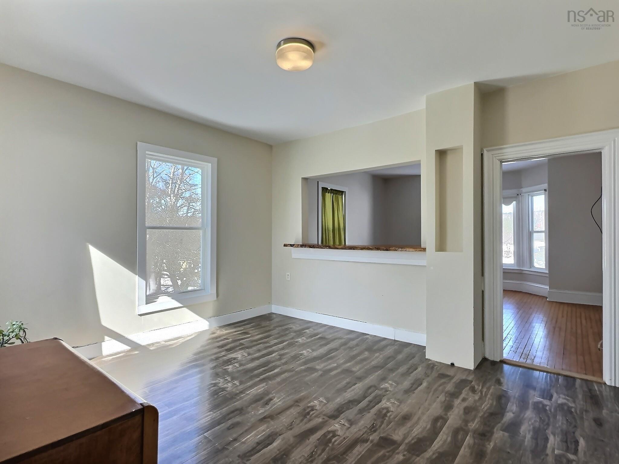 $279,900.00: 14 High Street, Londonderry