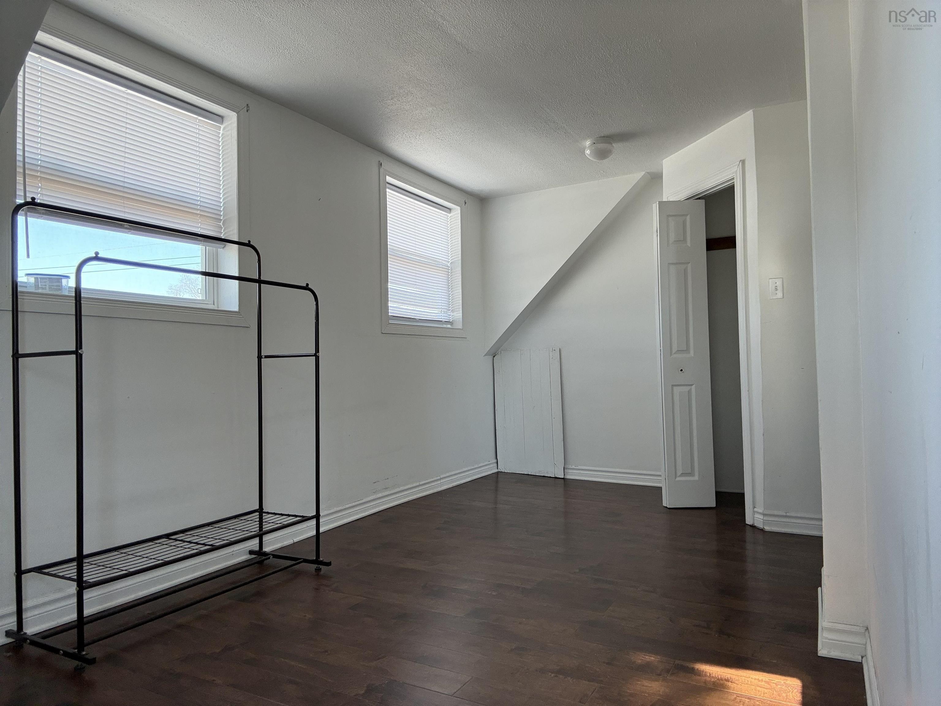 $171,900.00: 26 Sydney Road, Port Hawkesbury